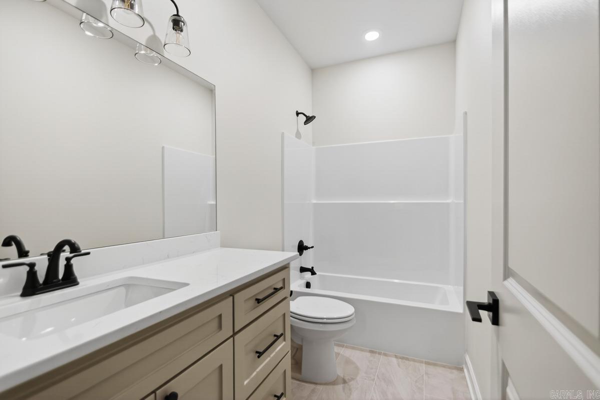 13522 Teton Drive Property Photo 6