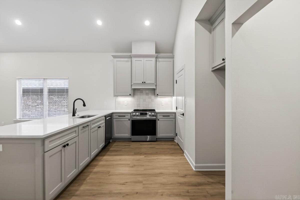 13522 Teton Drive Property Photo 8