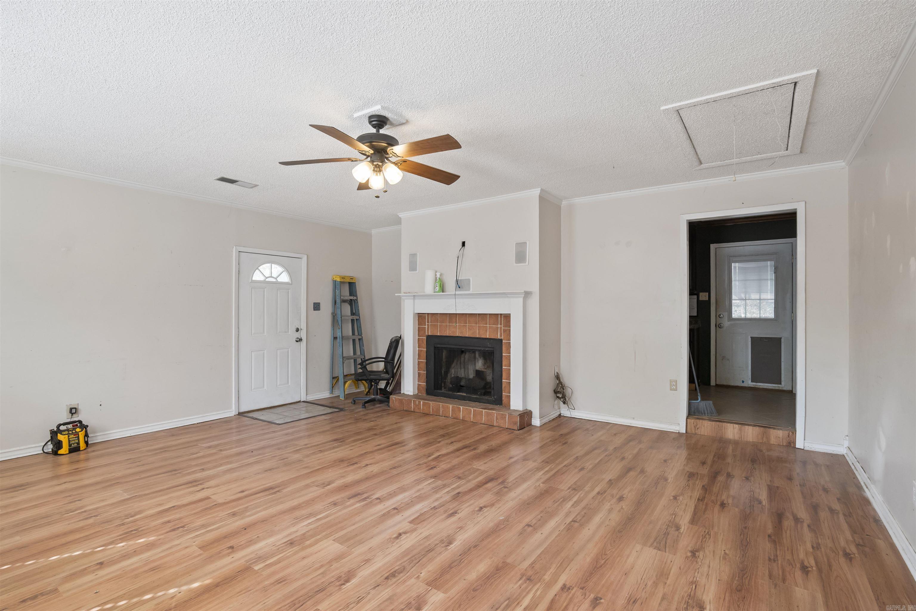 409 Blanton Street Property Photo 6