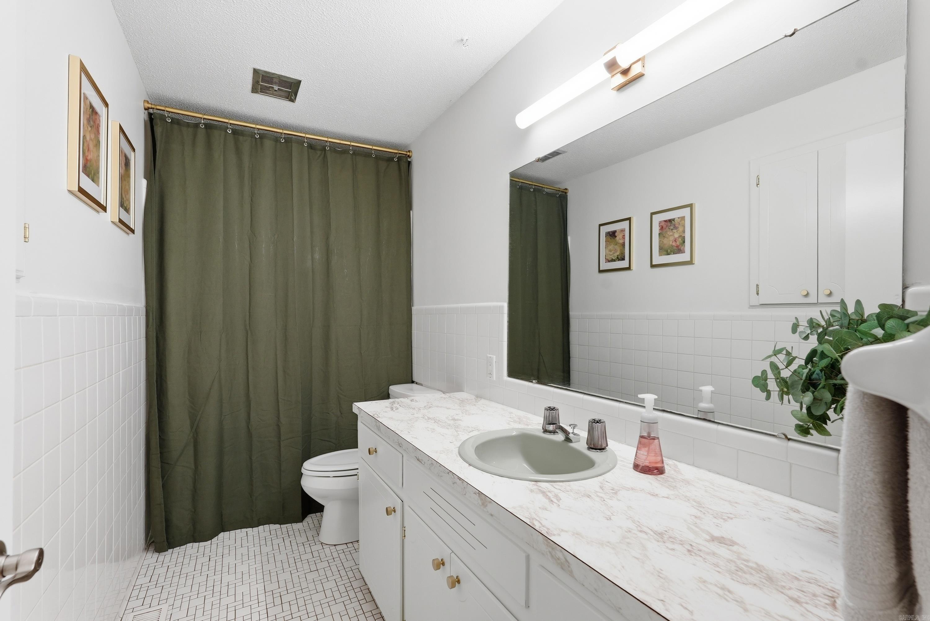 1826 Caldwell Street Property Photo 18