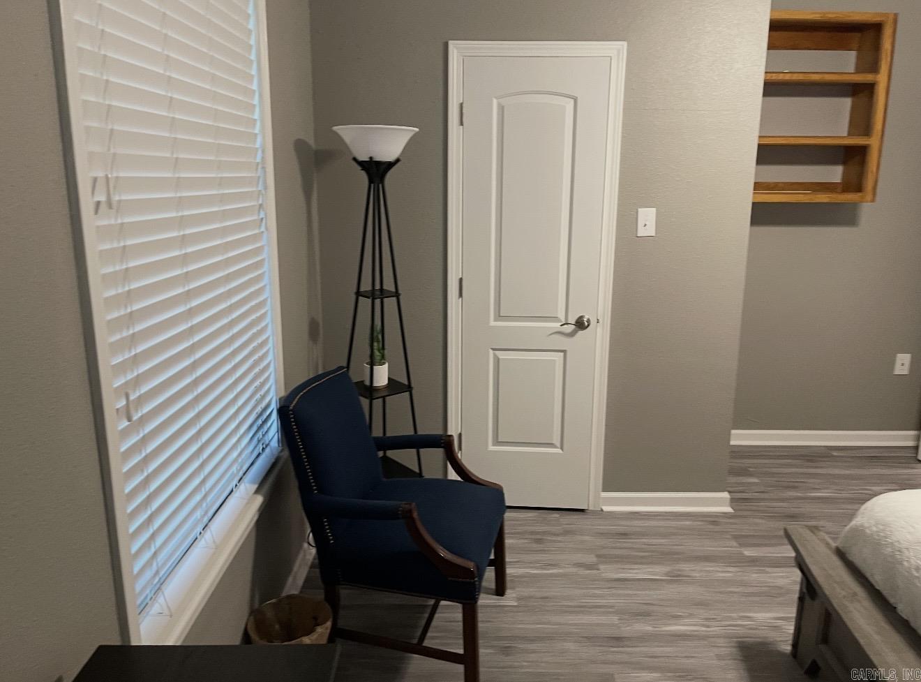 500 S Valentine Property Photo 15