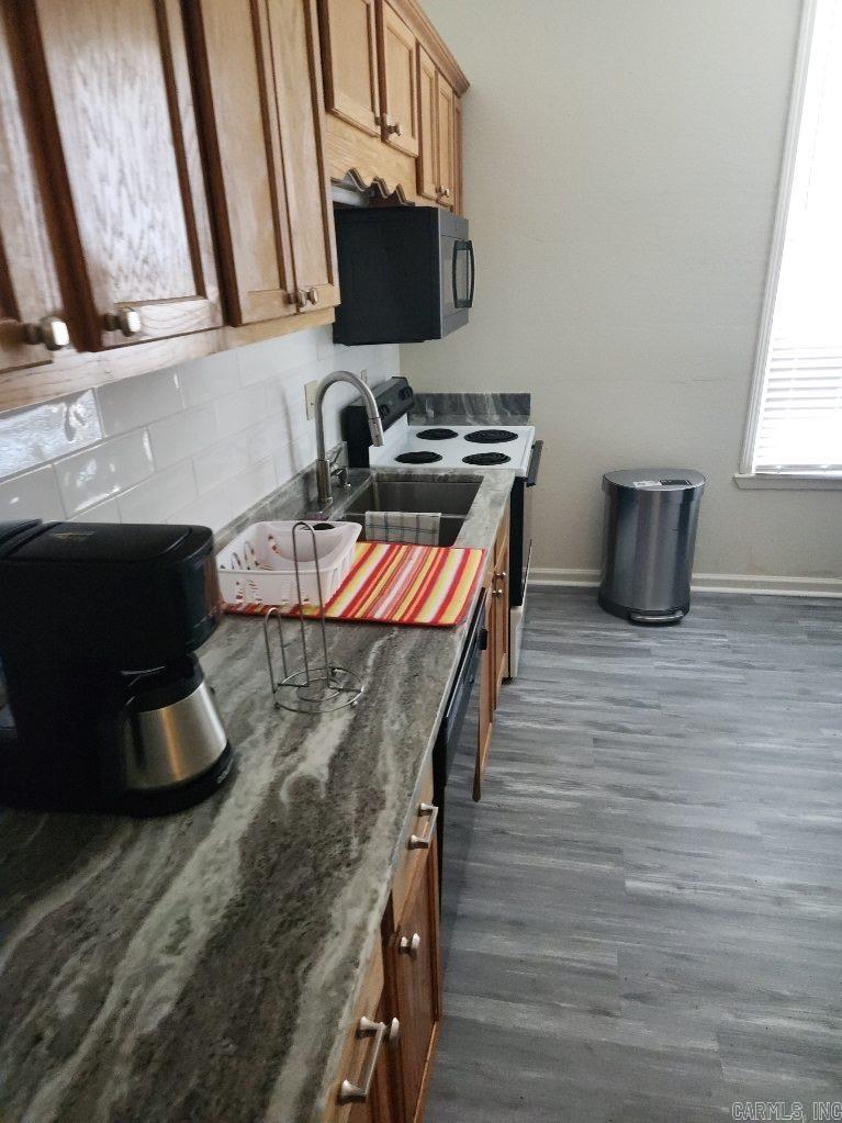 500 S Valentine Property Photo 16
