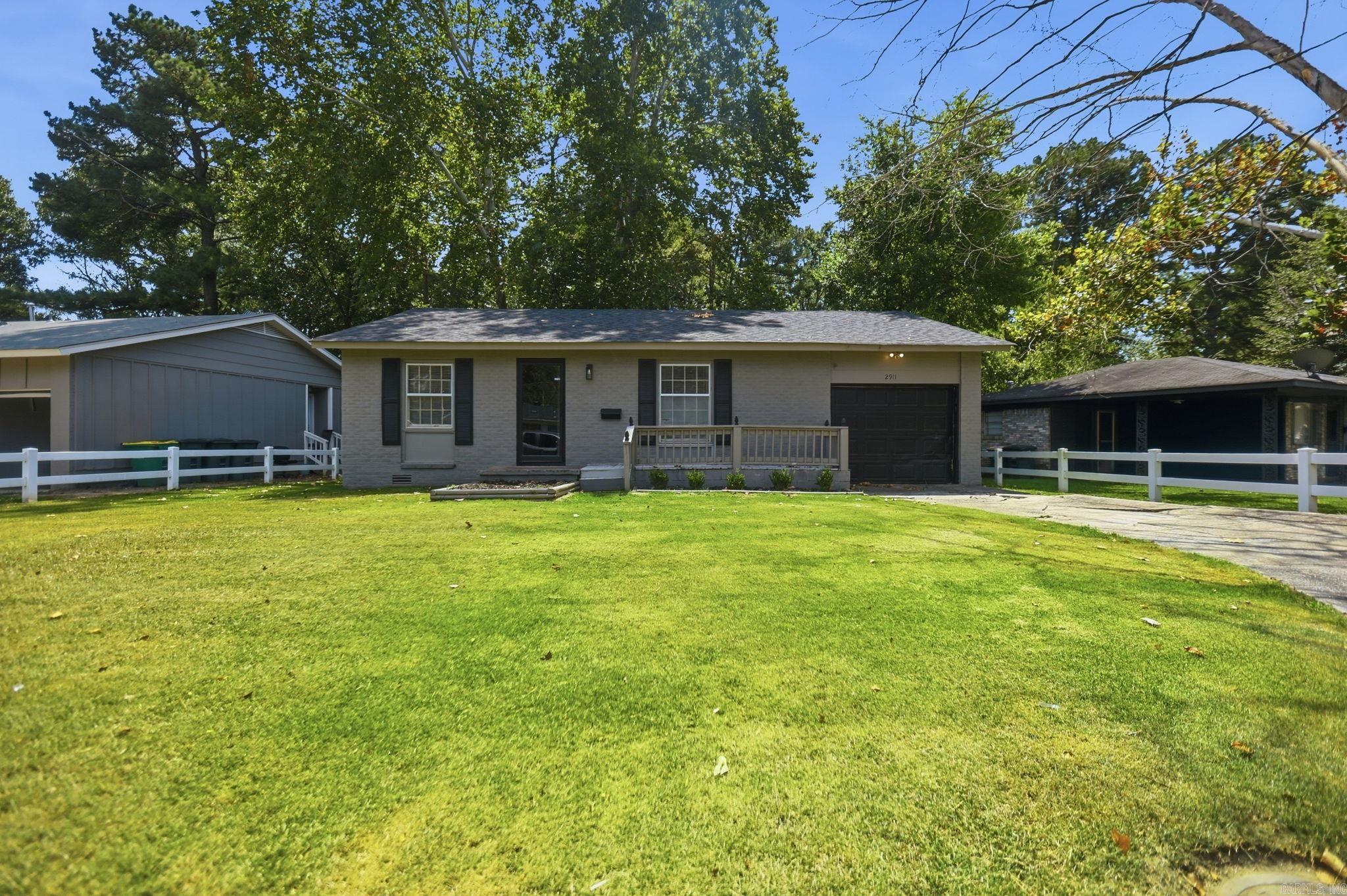 2911 Wynne Drive Property Photo 2