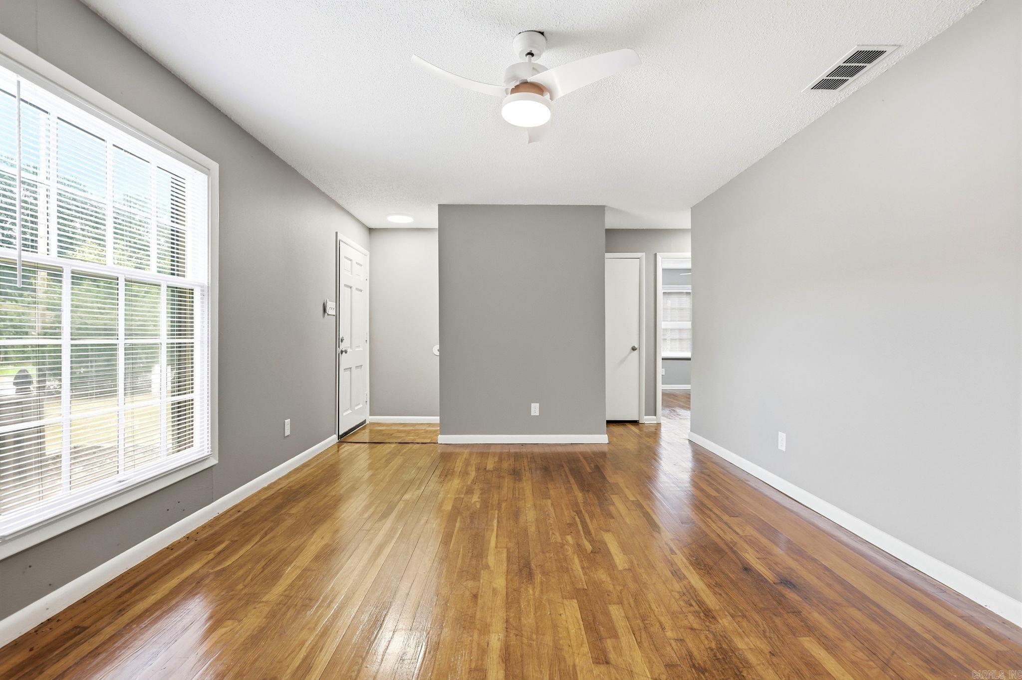 2911 Wynne Drive Property Photo 8