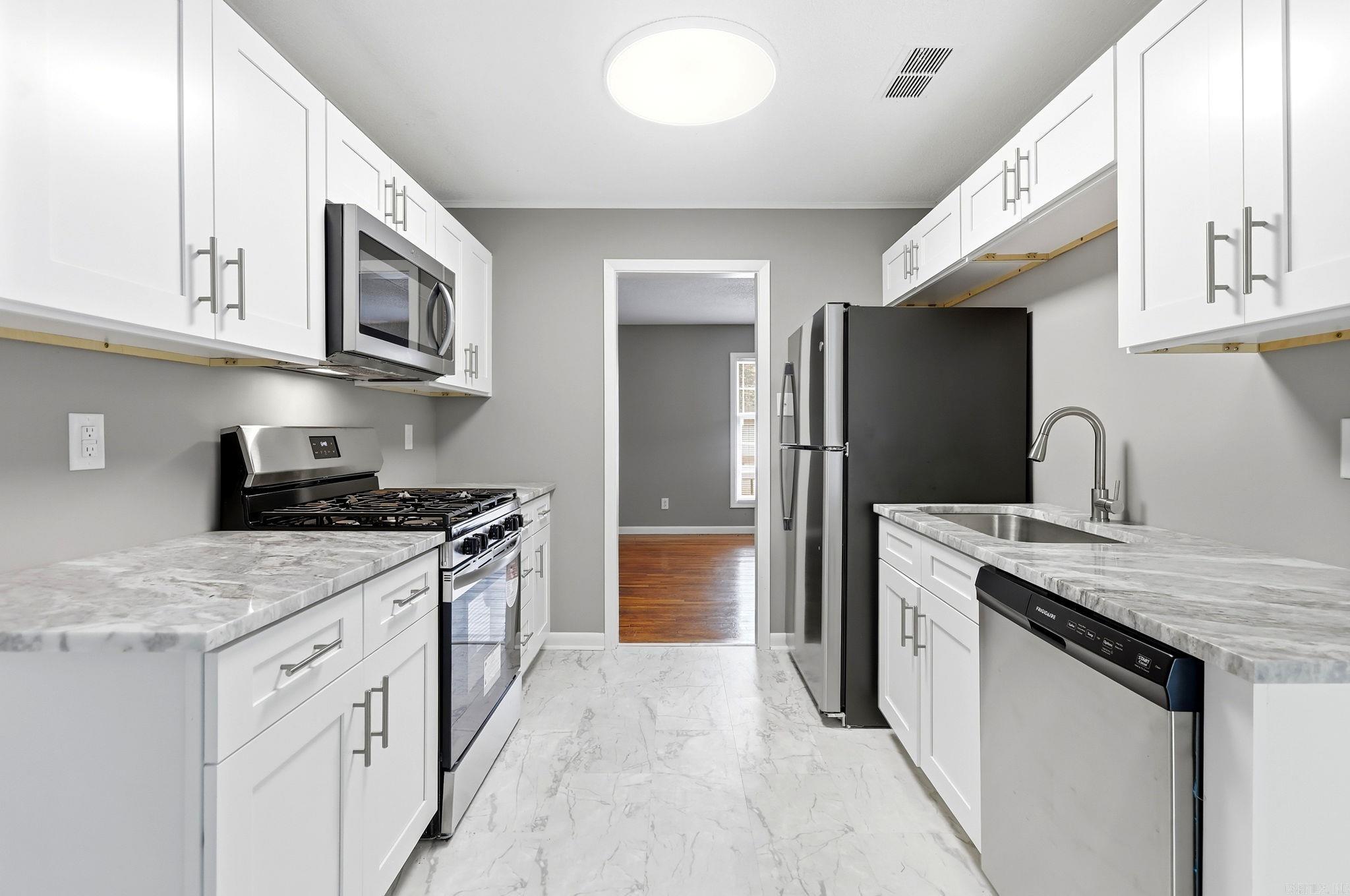 2911 Wynne Drive Property Photo 11