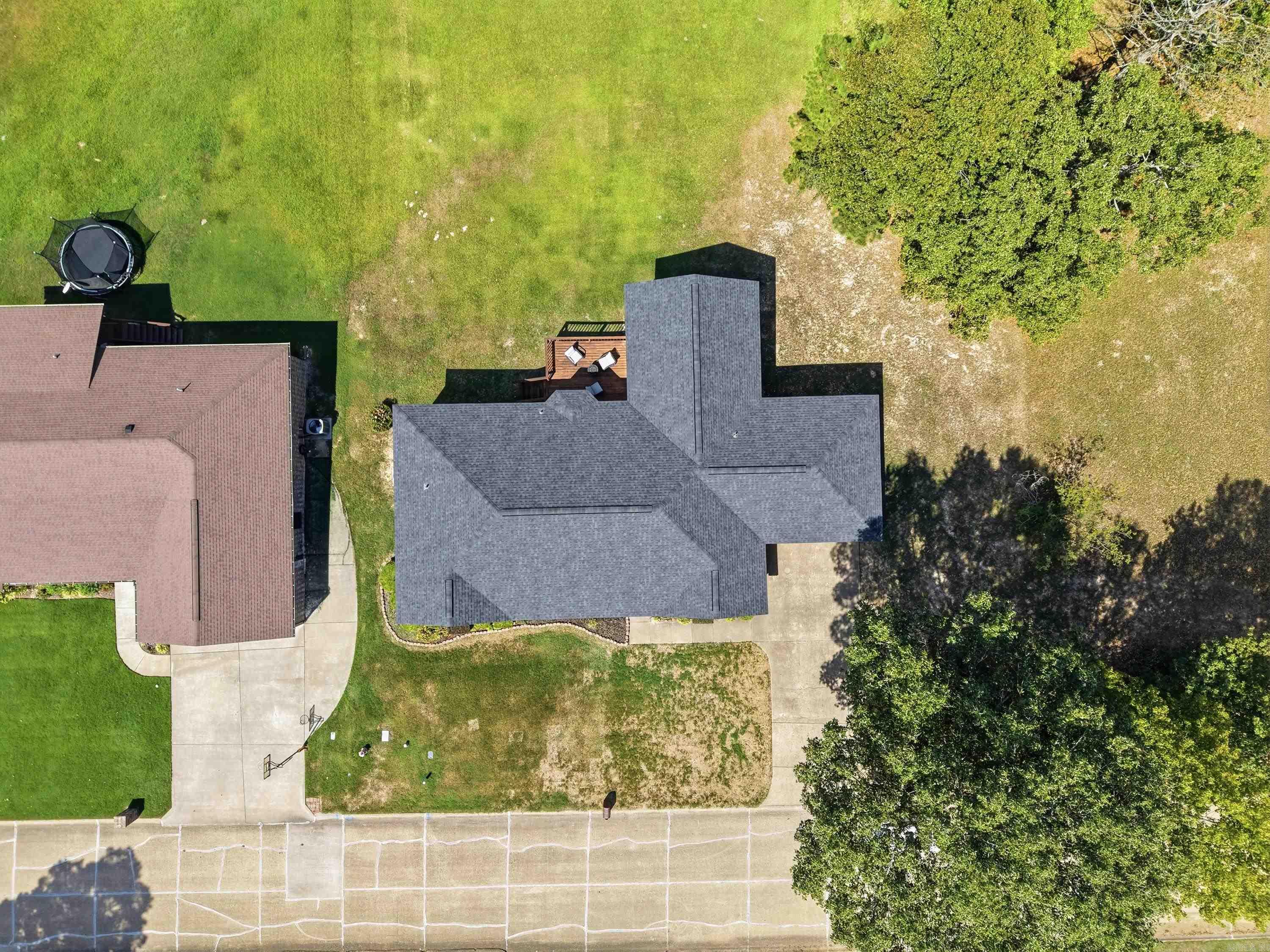 1710 Royal Oaks Dr Drive Property Photo 3