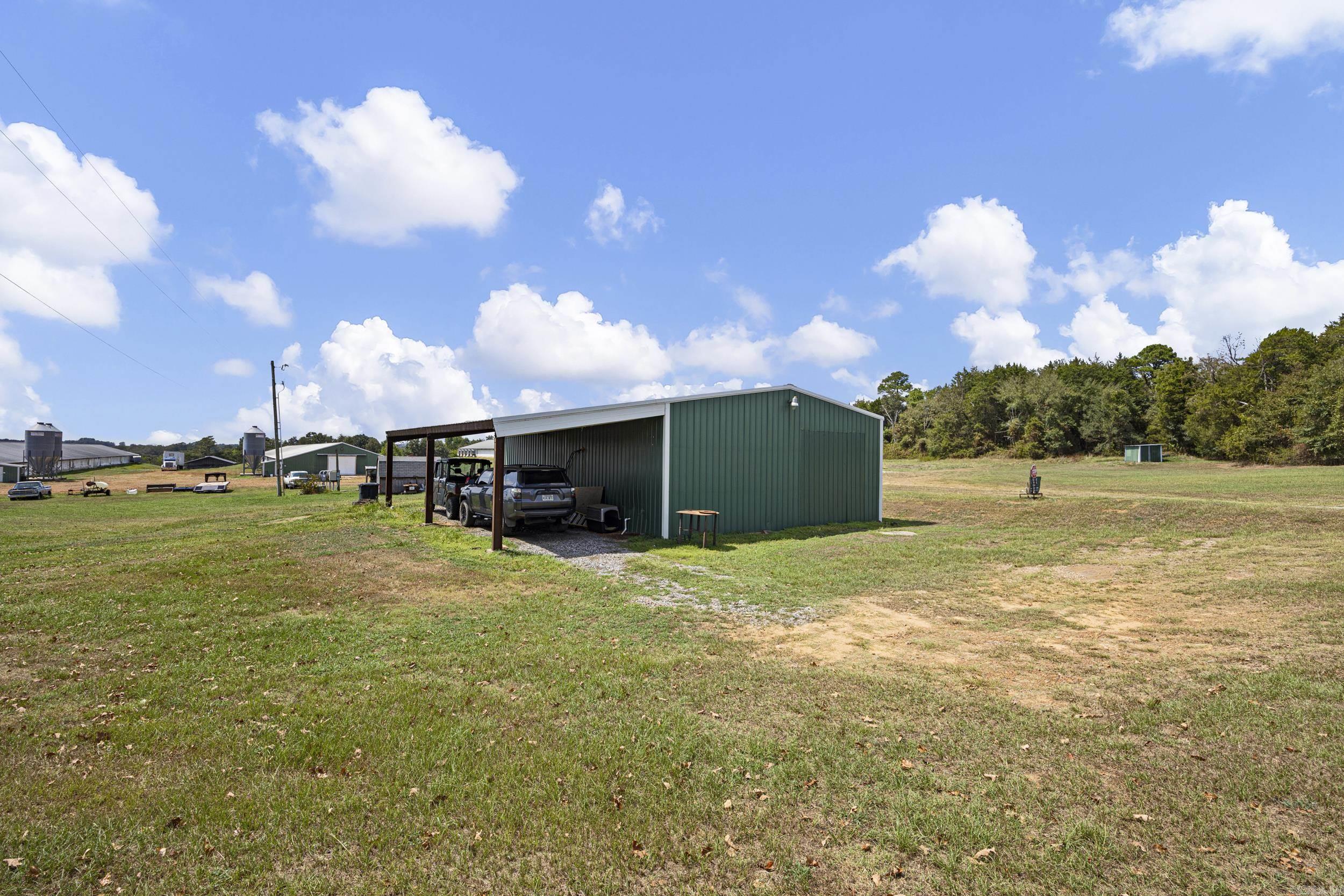13589 Middle Ridge Road Property Photo 26