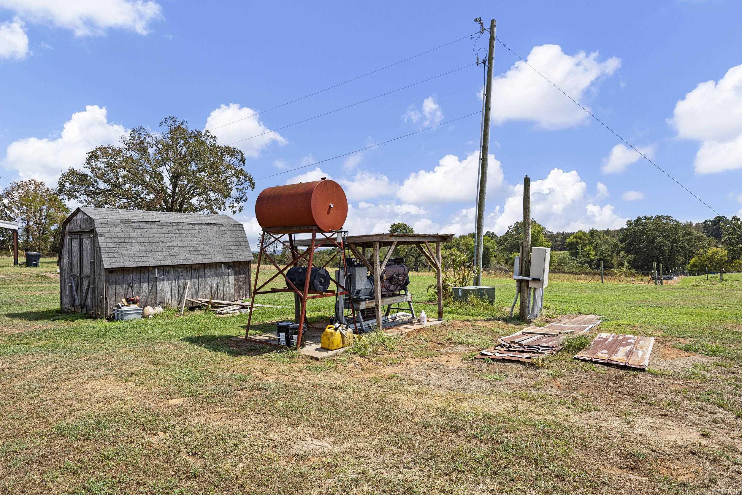 13589 Middle Ridge Road Property Photo 27