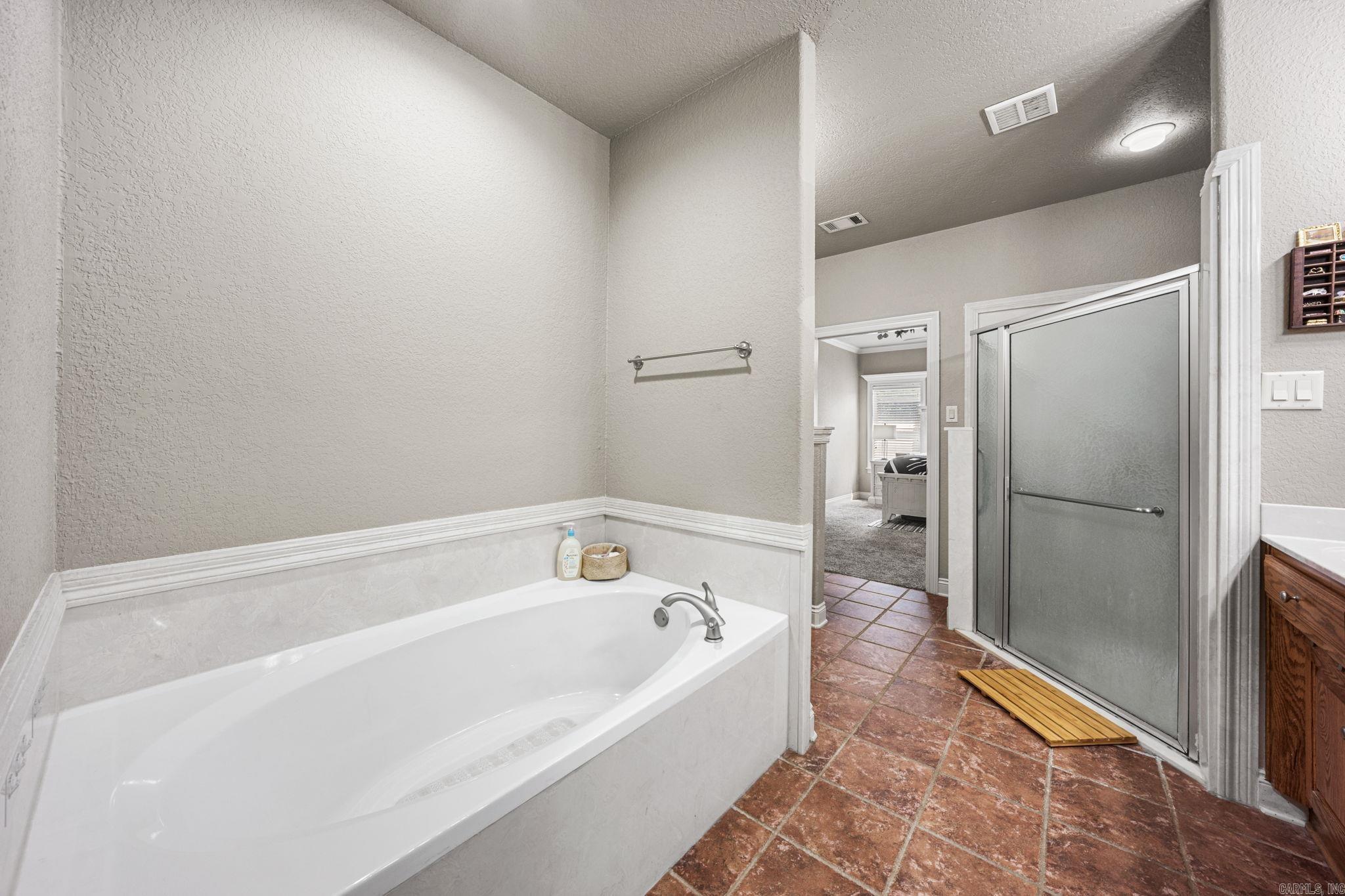 13 Skylar Cove Property Photo 22