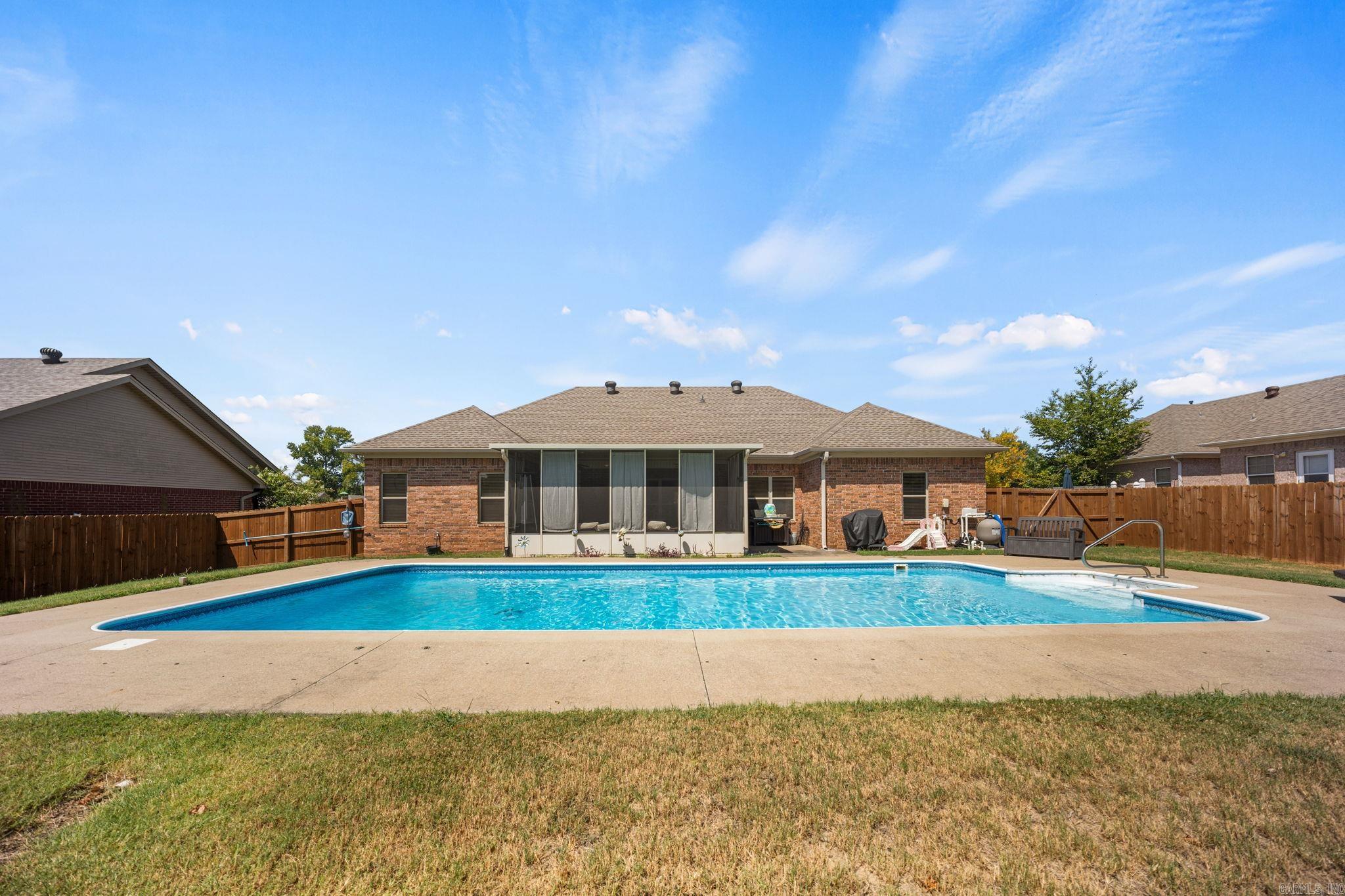 13 Skylar Cove Property Photo 32