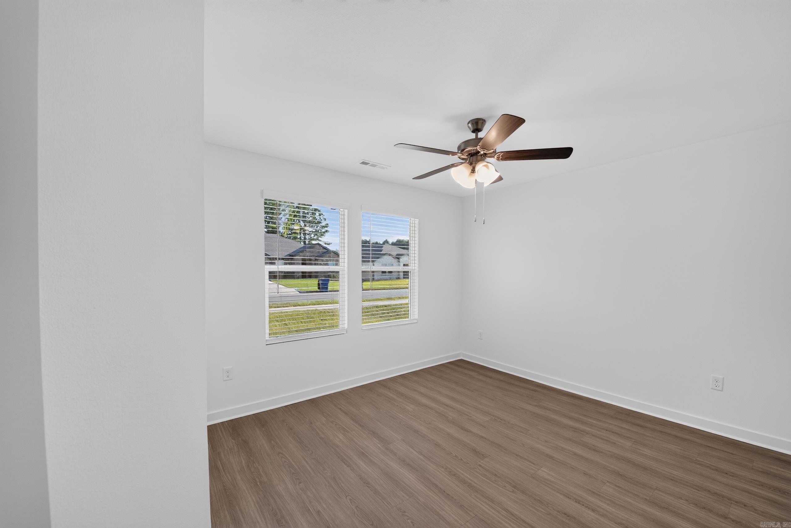 37 Wolfsbridge Loop Property Photo 4