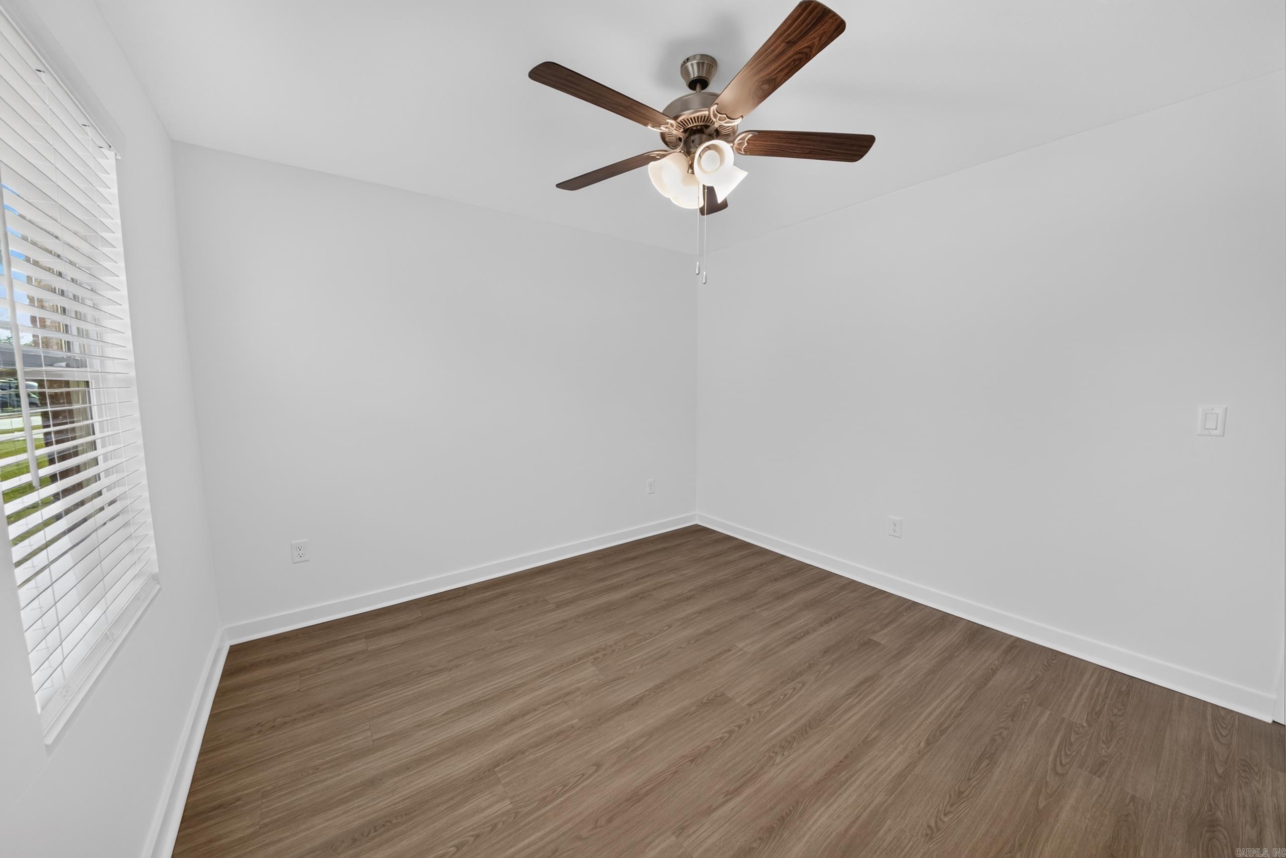 37 Wolfsbridge Loop Property Photo 5