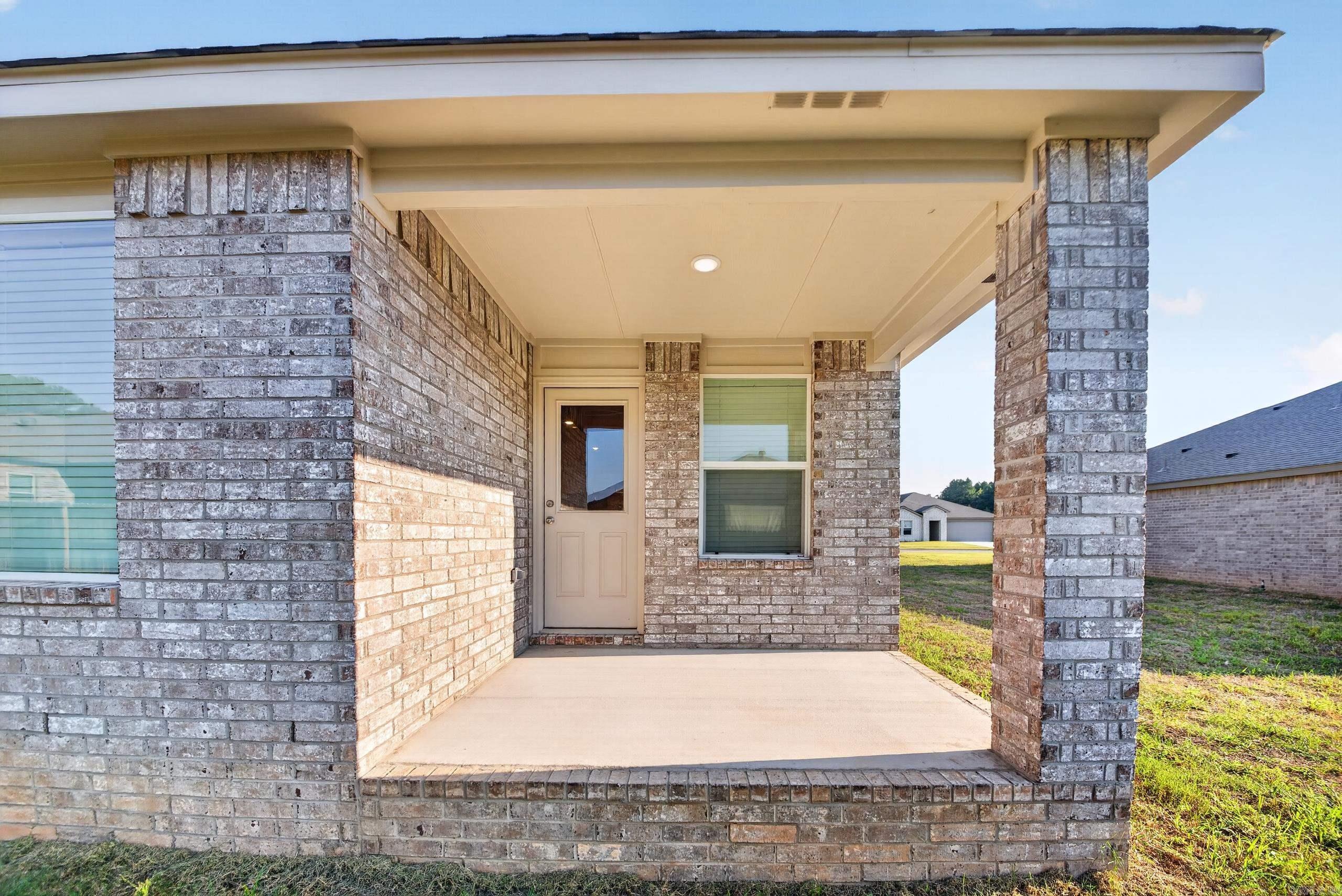37 Wolfsbridge Loop Property Photo 37
