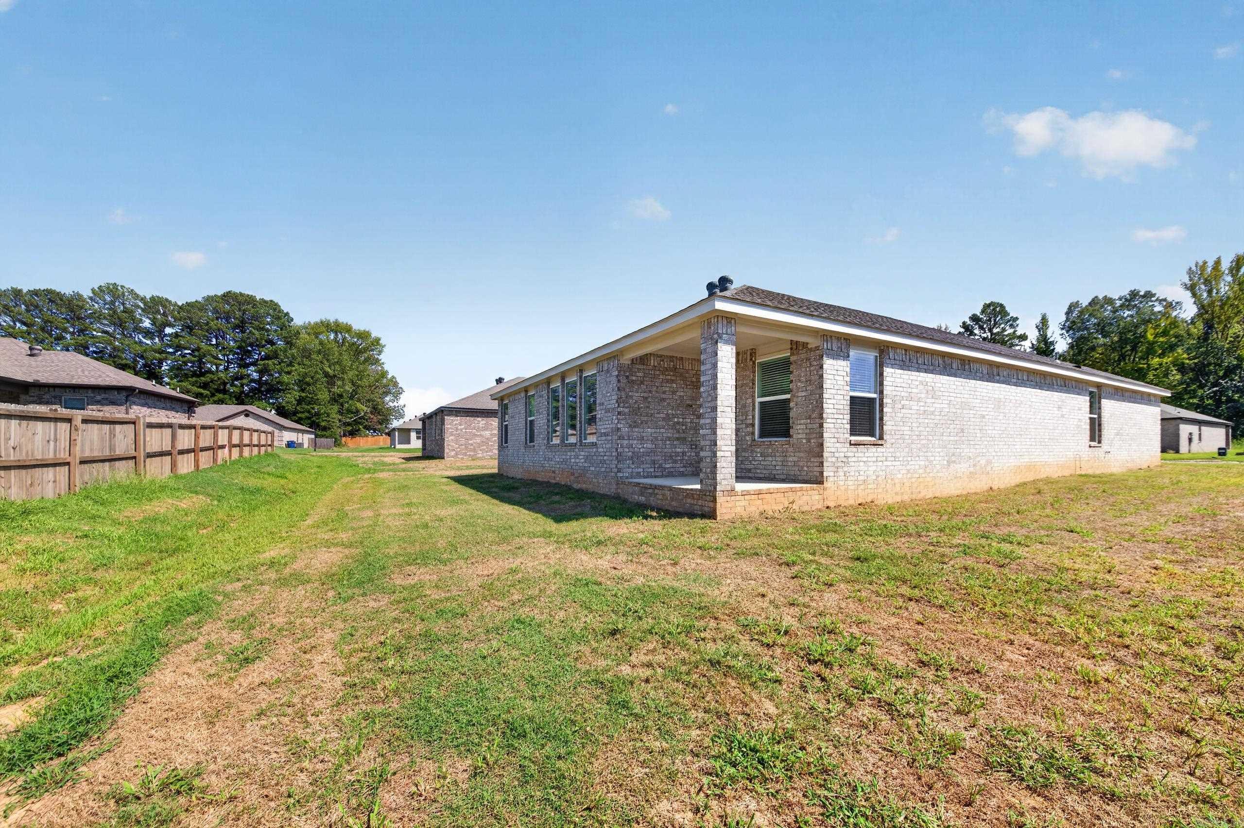 37 Wolfsbridge Loop Property Photo 38