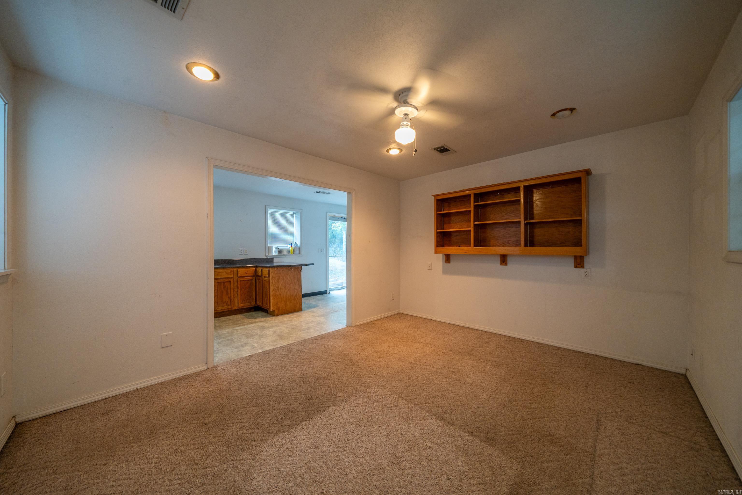 566 & 568 Albright Property Photo 44
