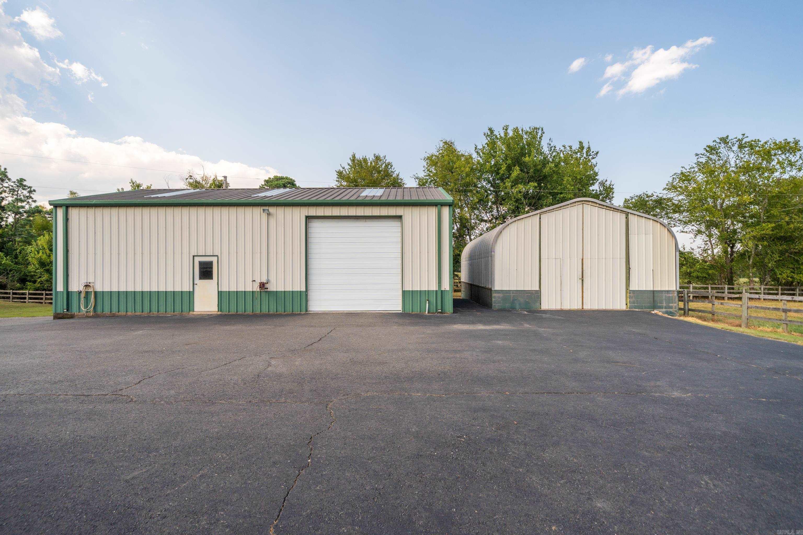 566 & 568 Albright Property Photo 47