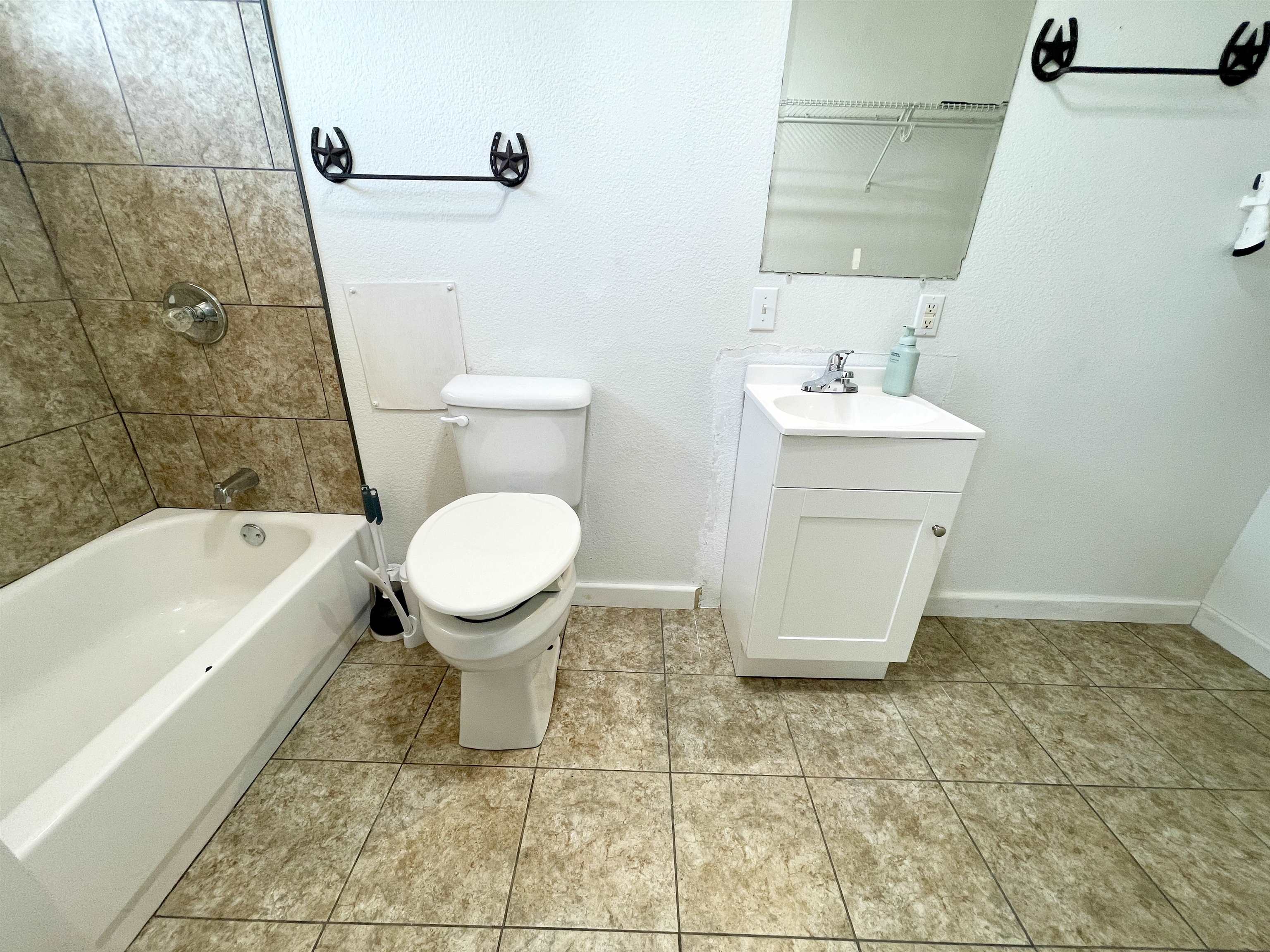 3169 Fairview Road Property Photo 16