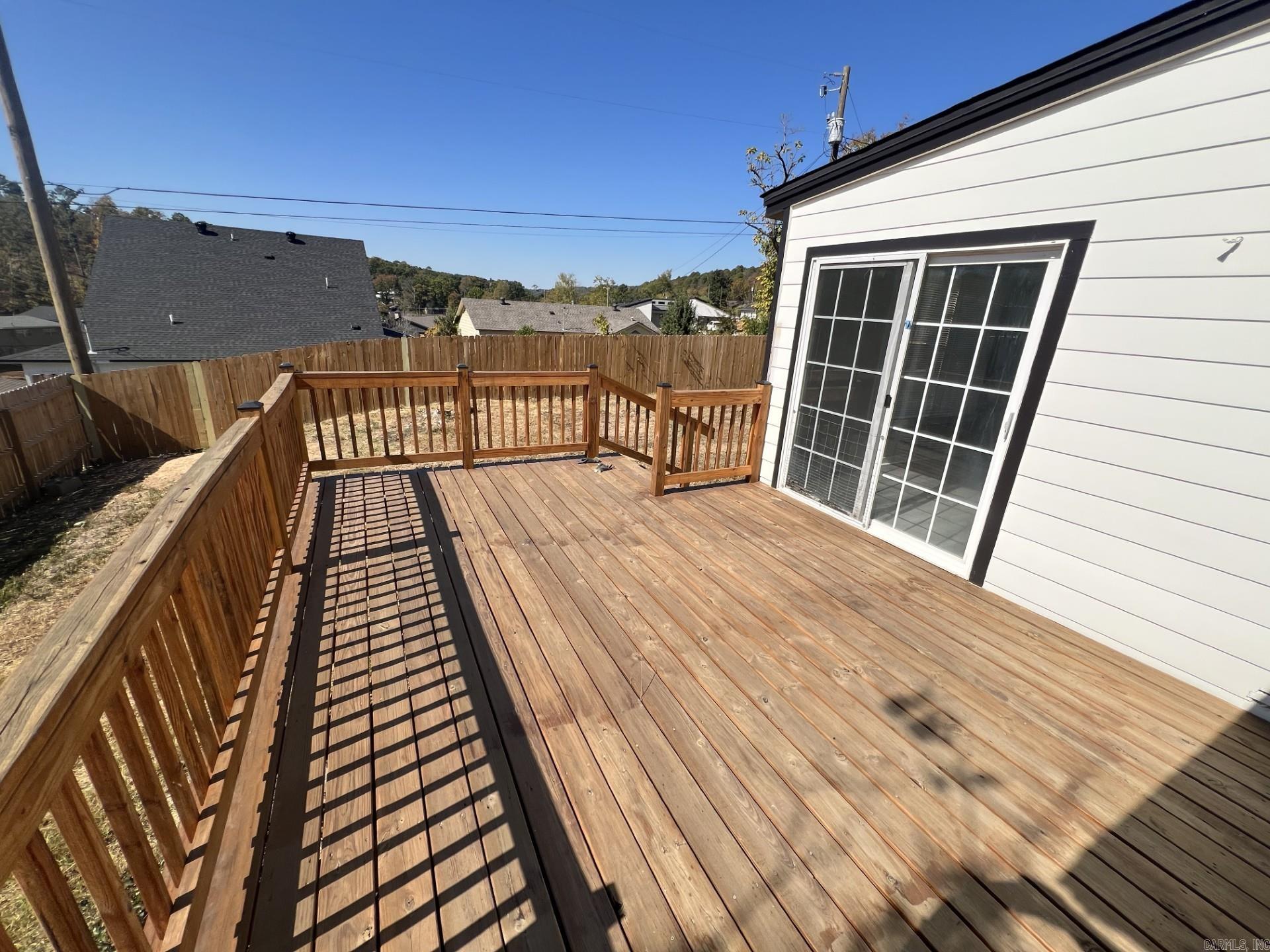 2916 Dalewood Property Photo 9