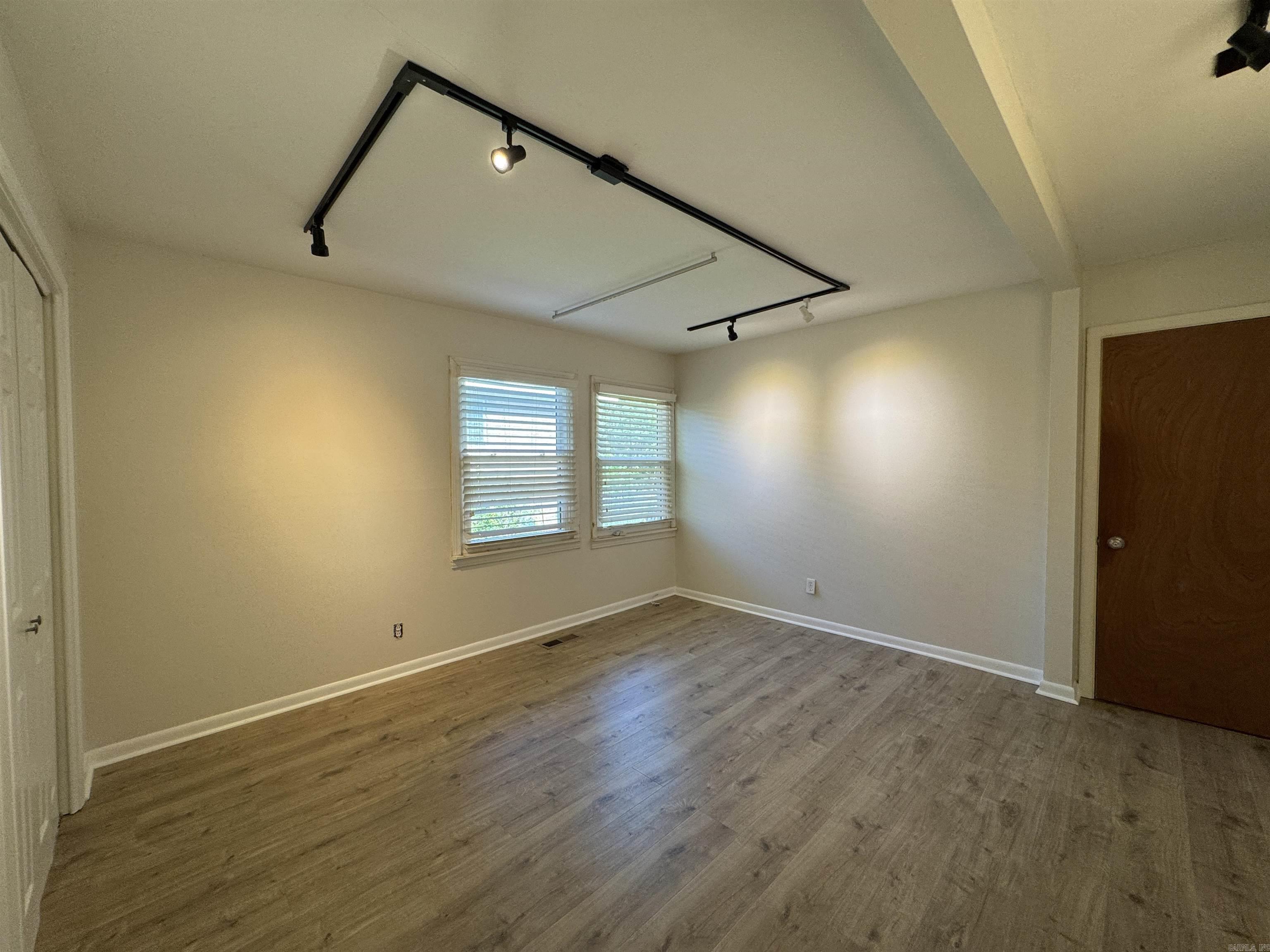 107 Dexter Avenue Property Photo 24