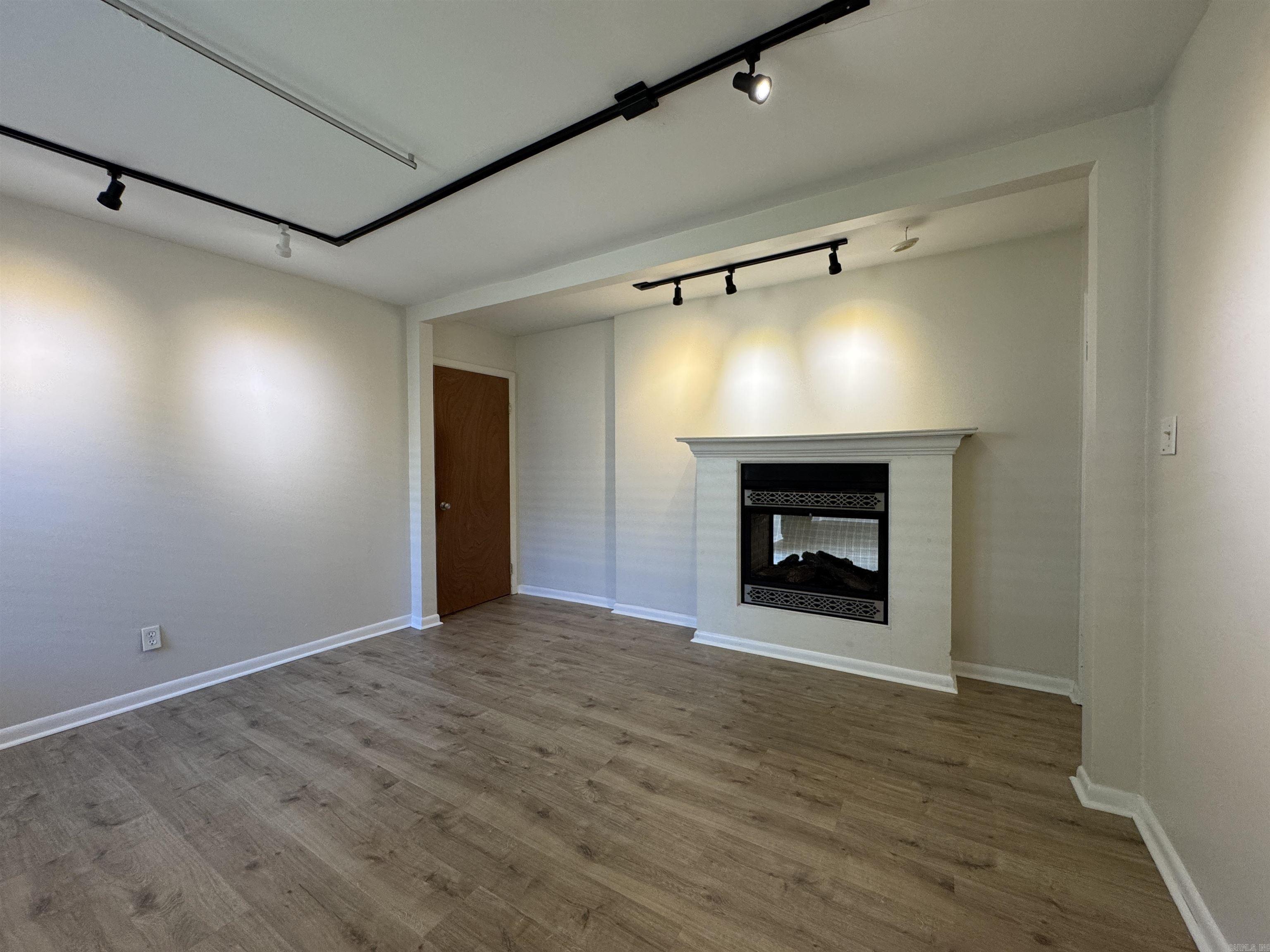 107 Dexter Avenue Property Photo 25