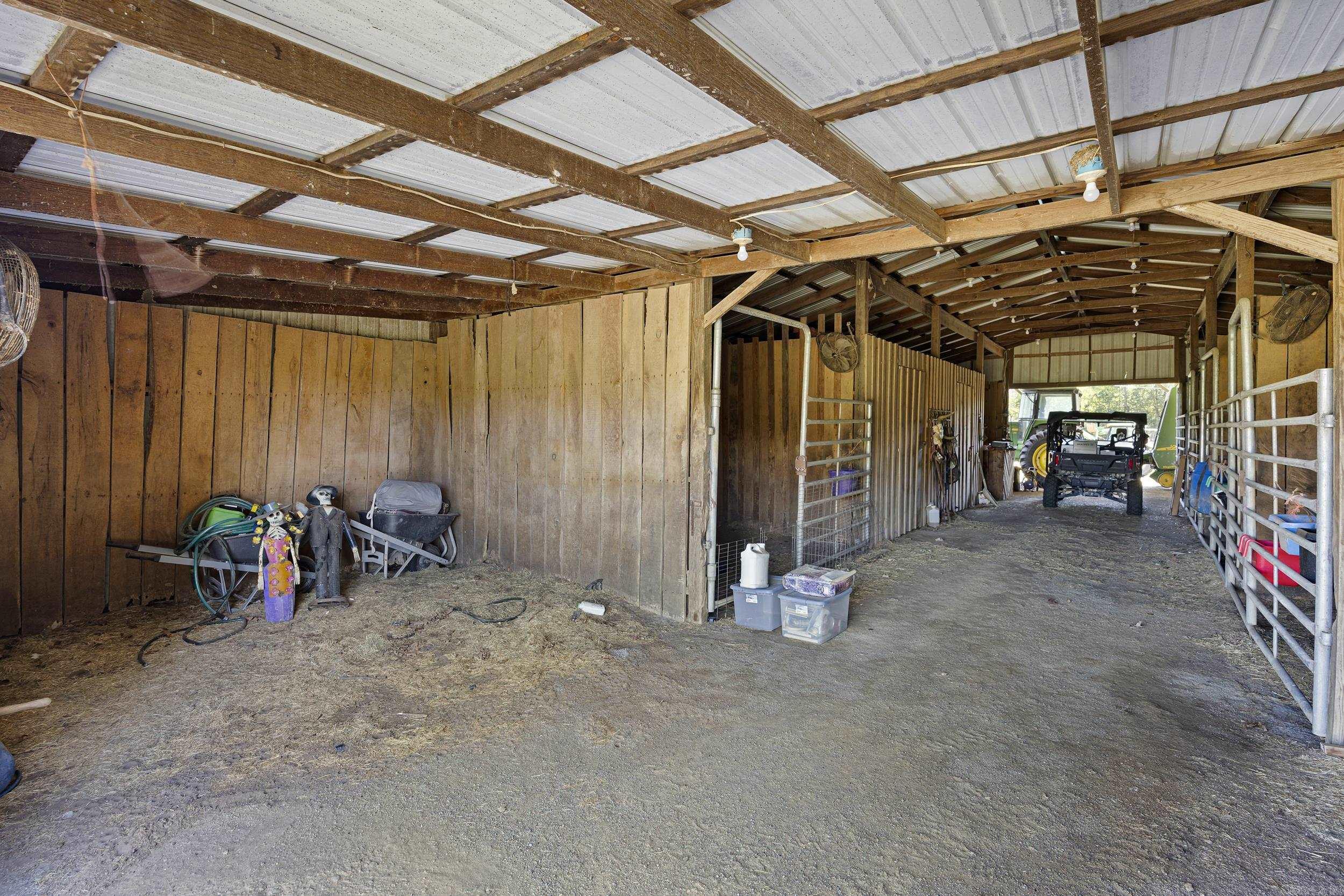8 Givens Lane Property Photo 10