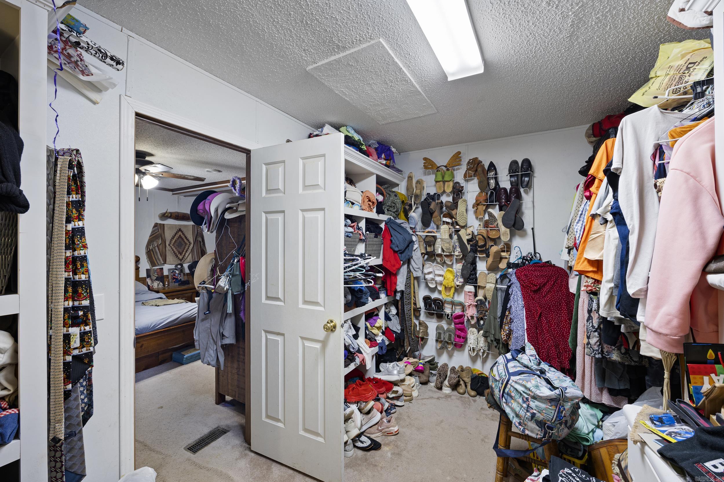 8 Givens Lane Property Photo 36