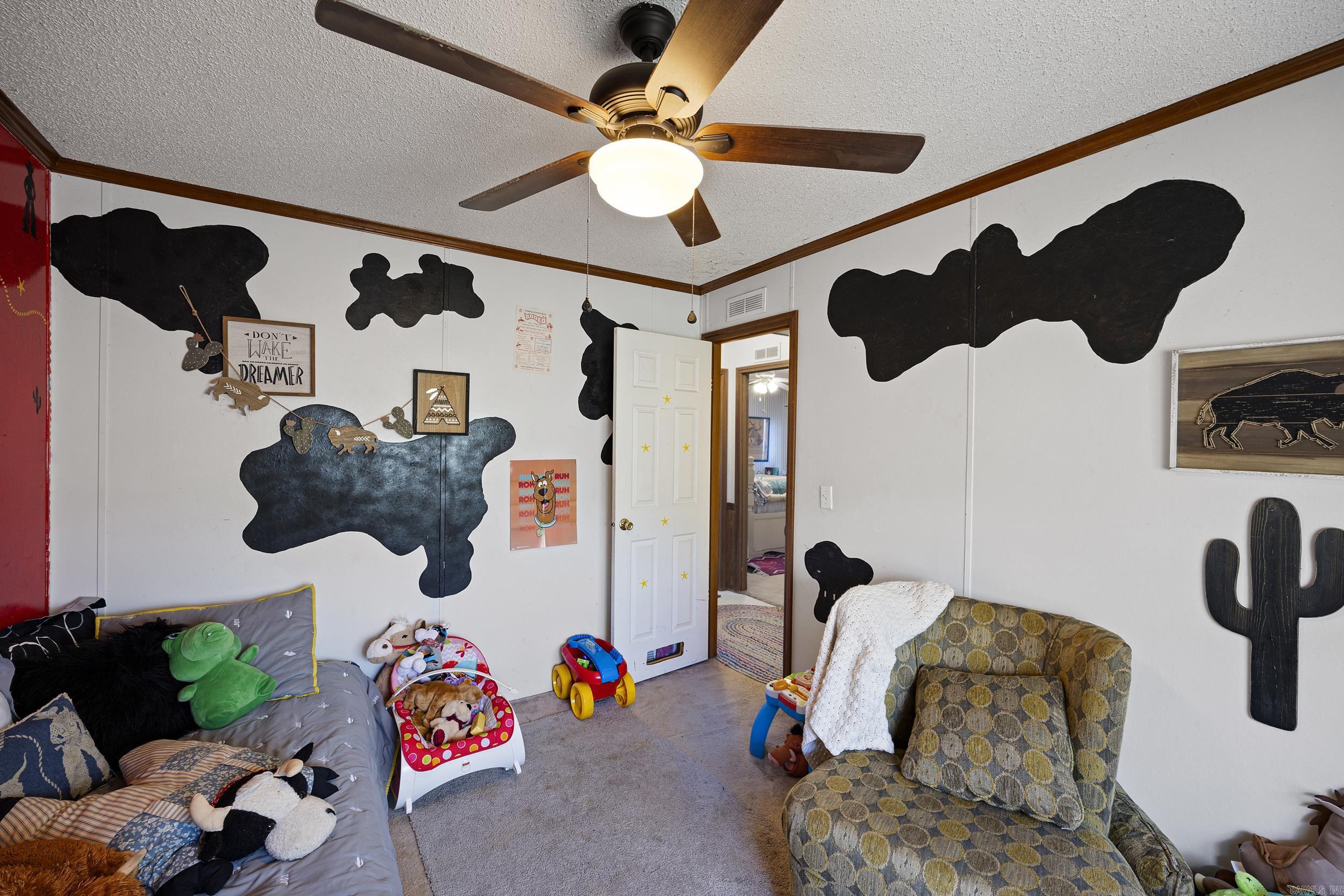 8 Givens Lane Property Photo 44