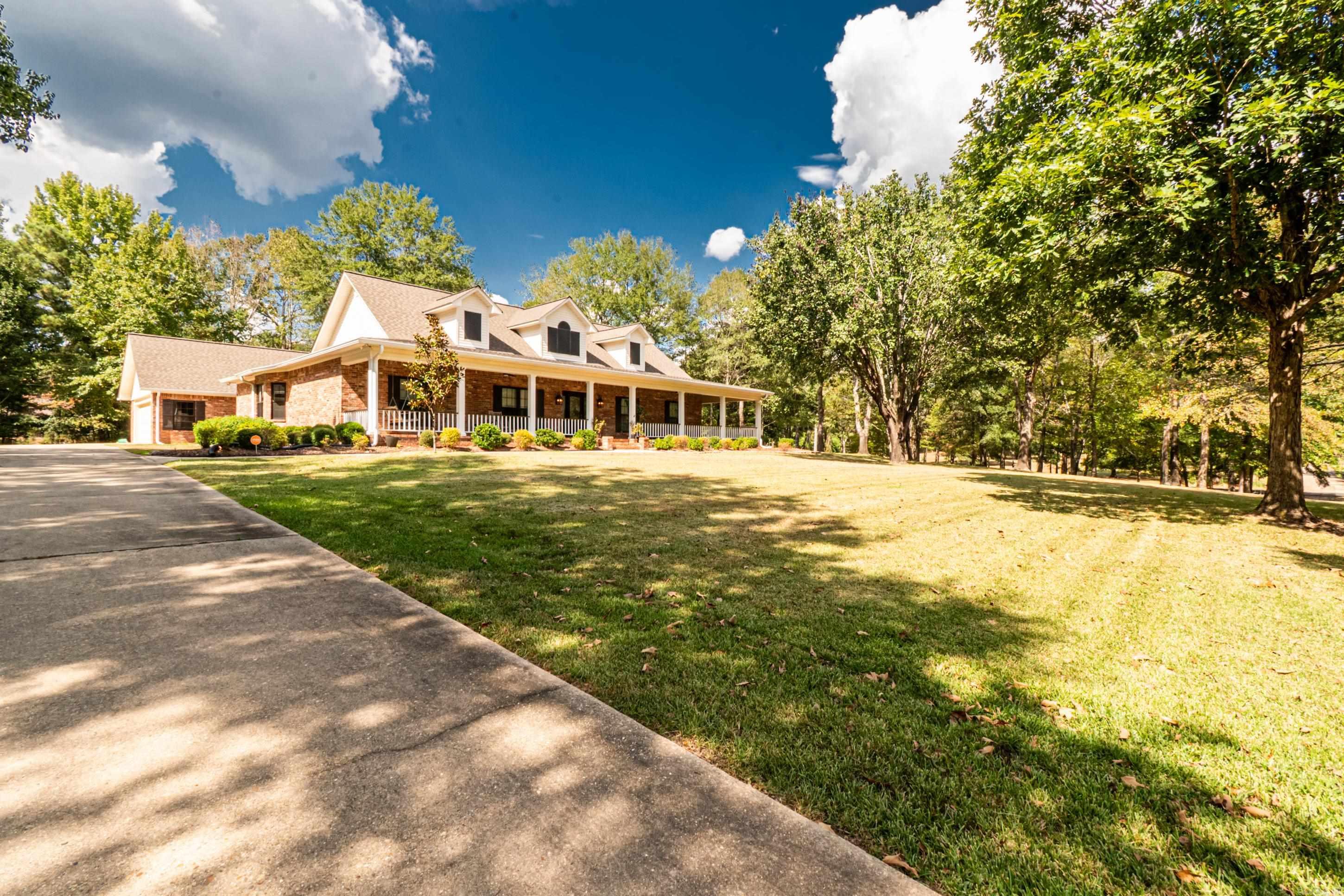 128 Christy Ln Property Photo 1