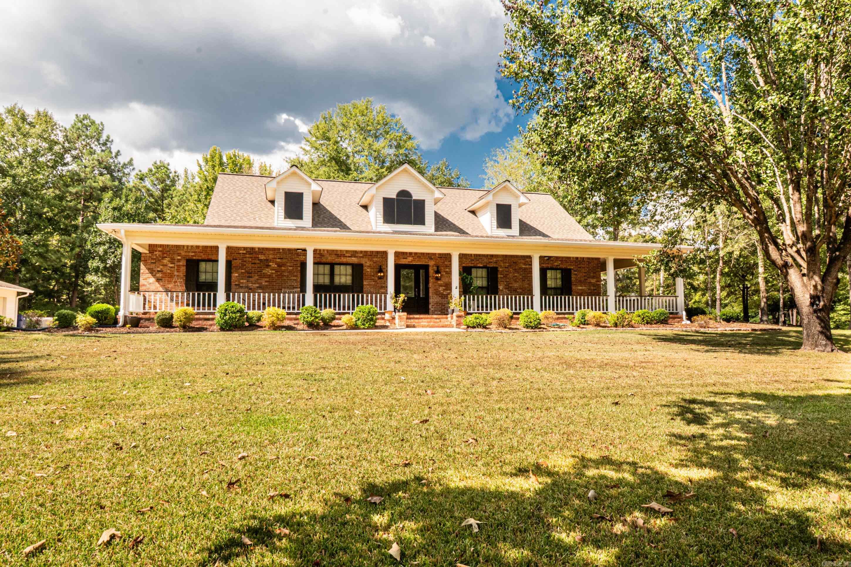 128 Christy Ln Property Photo 3