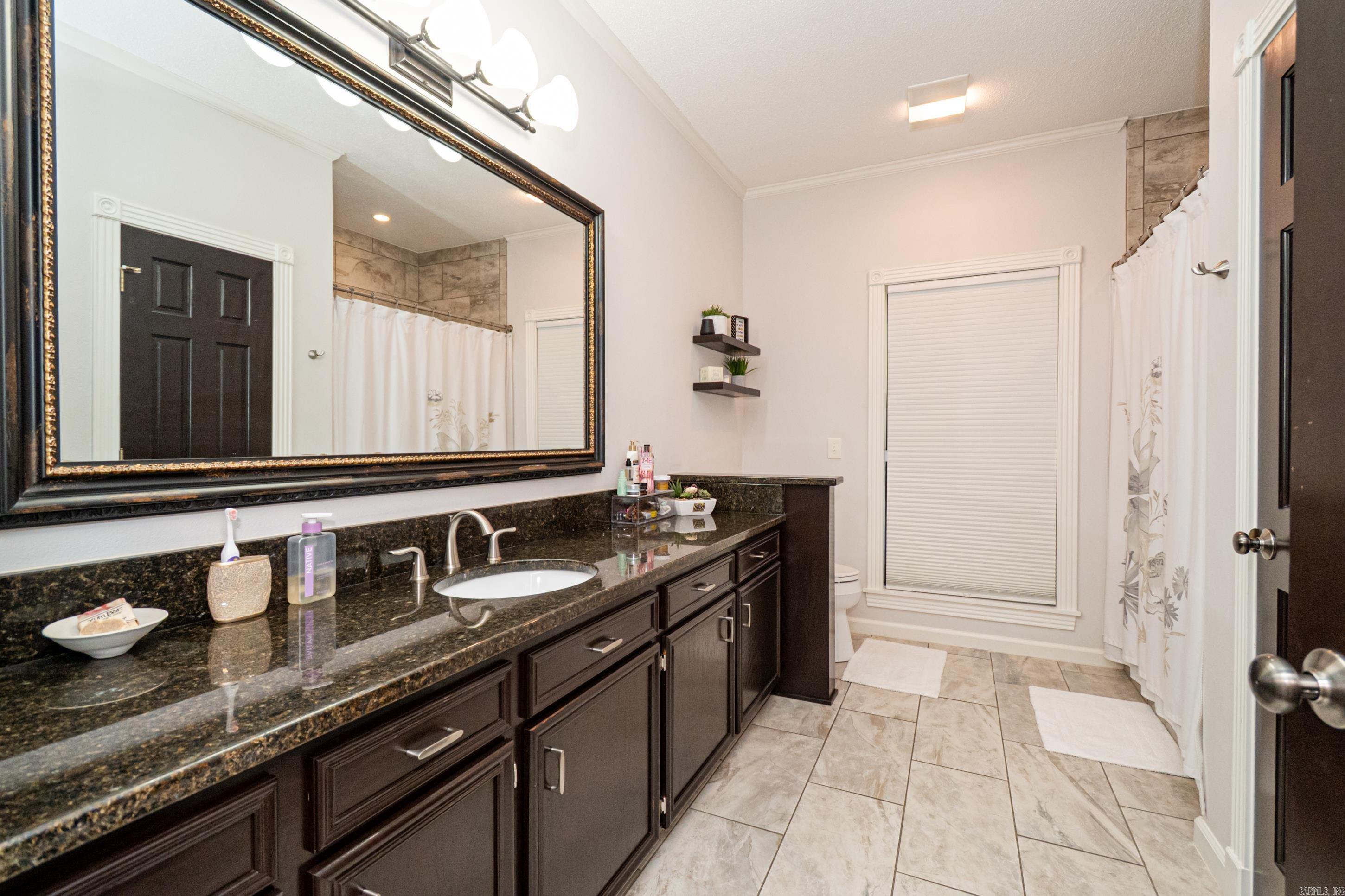 128 Christy Ln Property Photo 15