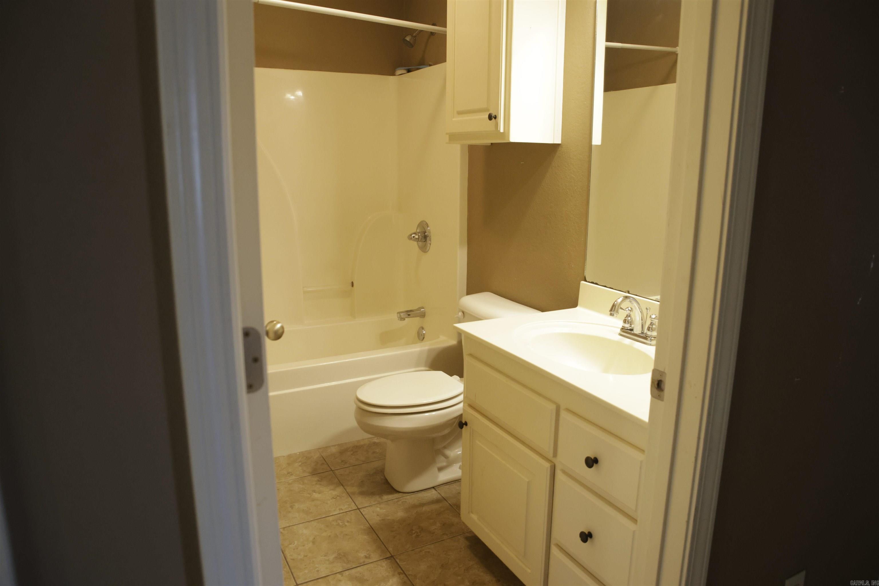 1300 Mesquite Trail Property Photo 6