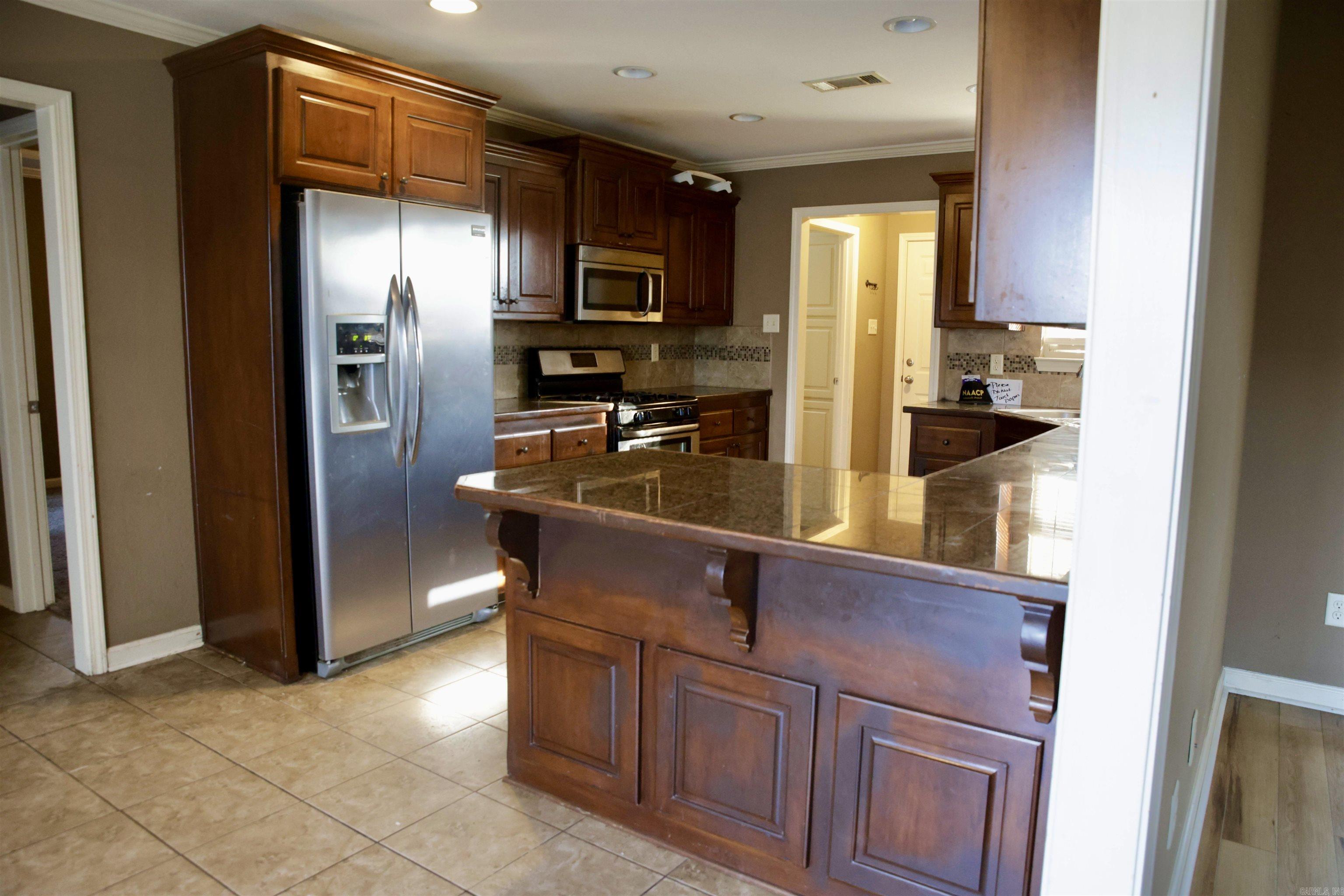 1300 Mesquite Trail Property Photo 10