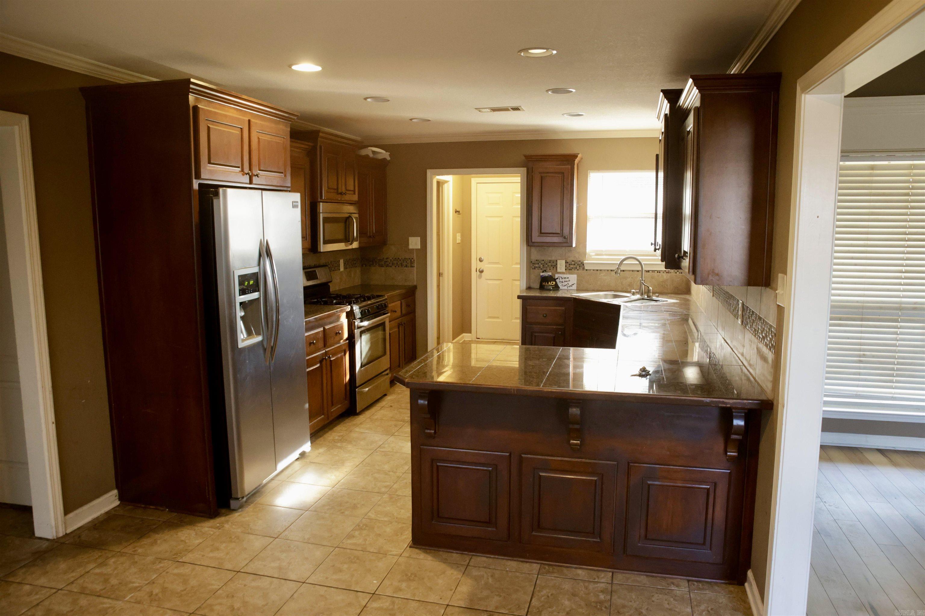 1300 Mesquite Trail Property Photo 11
