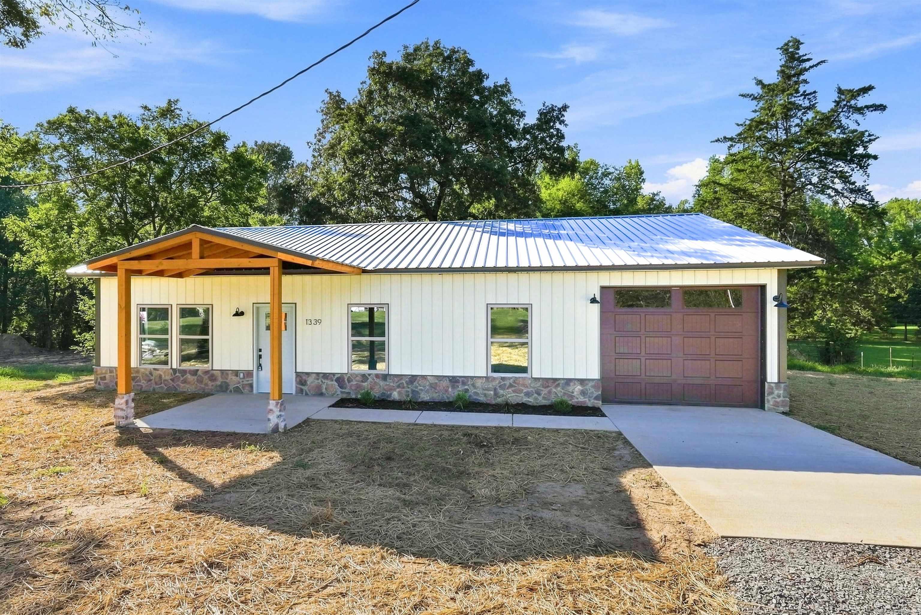 1339 Ar 36 Property Photo 4