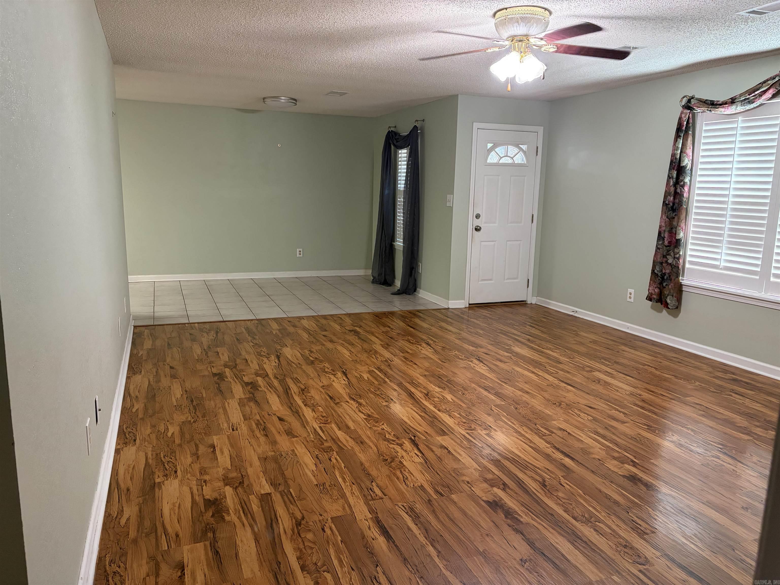 27 Hartwell Property Photo 9