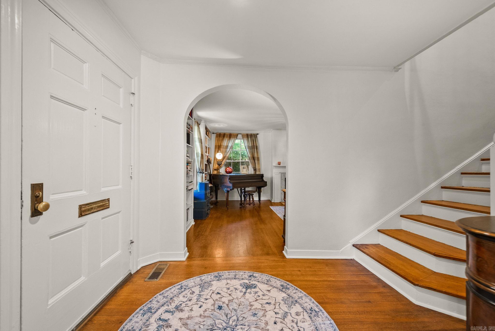 5236 Sherwood Road Property Photo 5