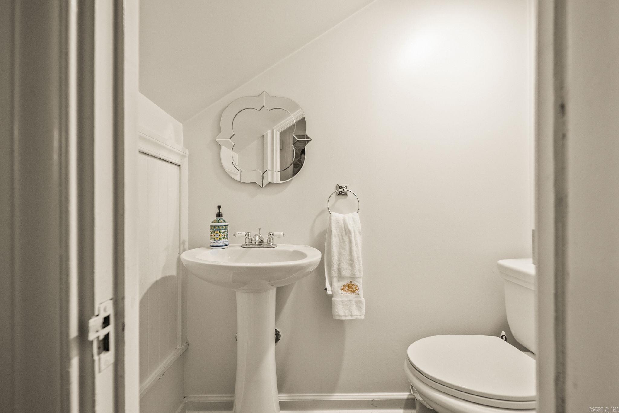 5236 Sherwood Road Property Photo 30