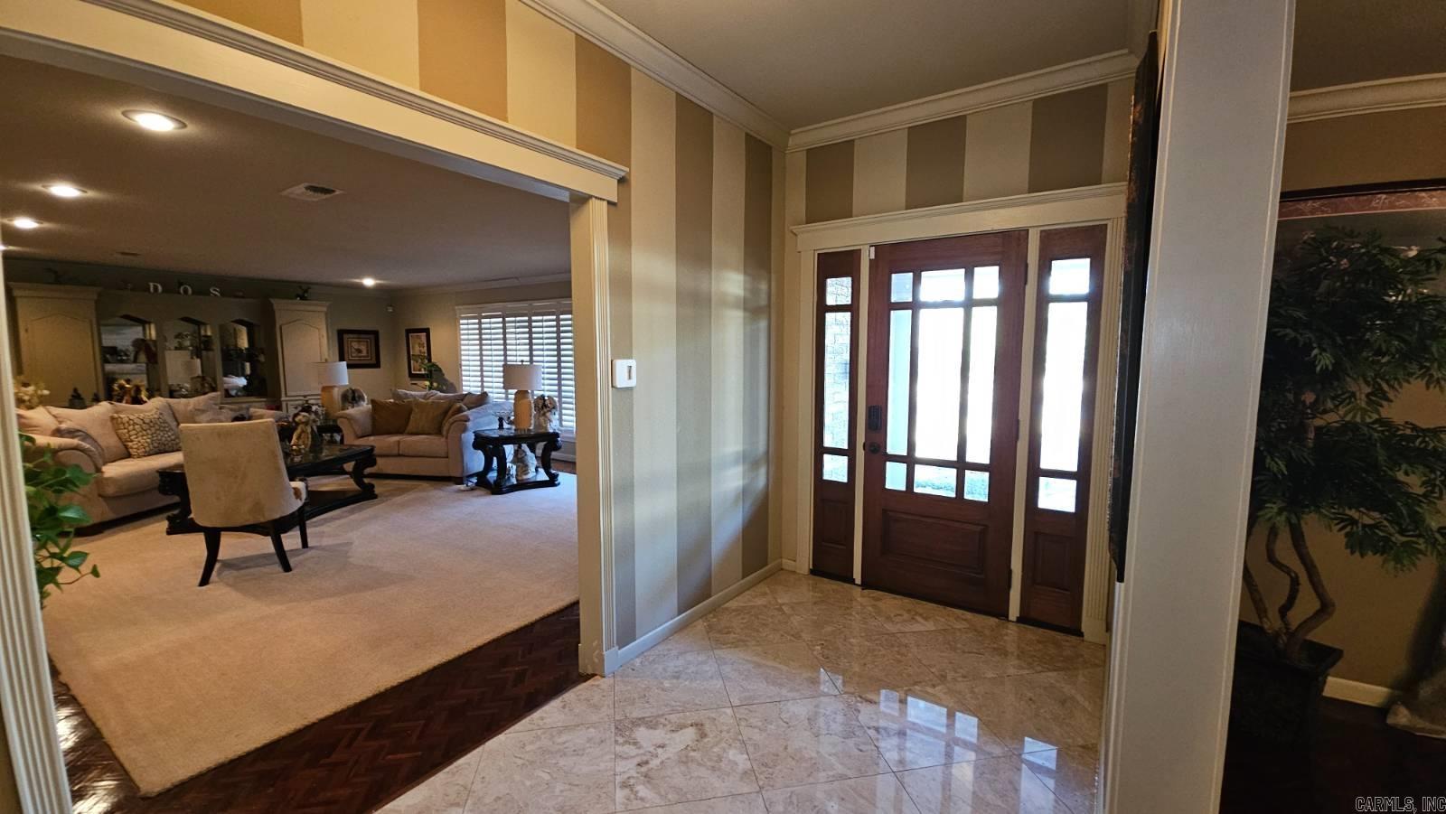 1107 Lawton Property Photo 10