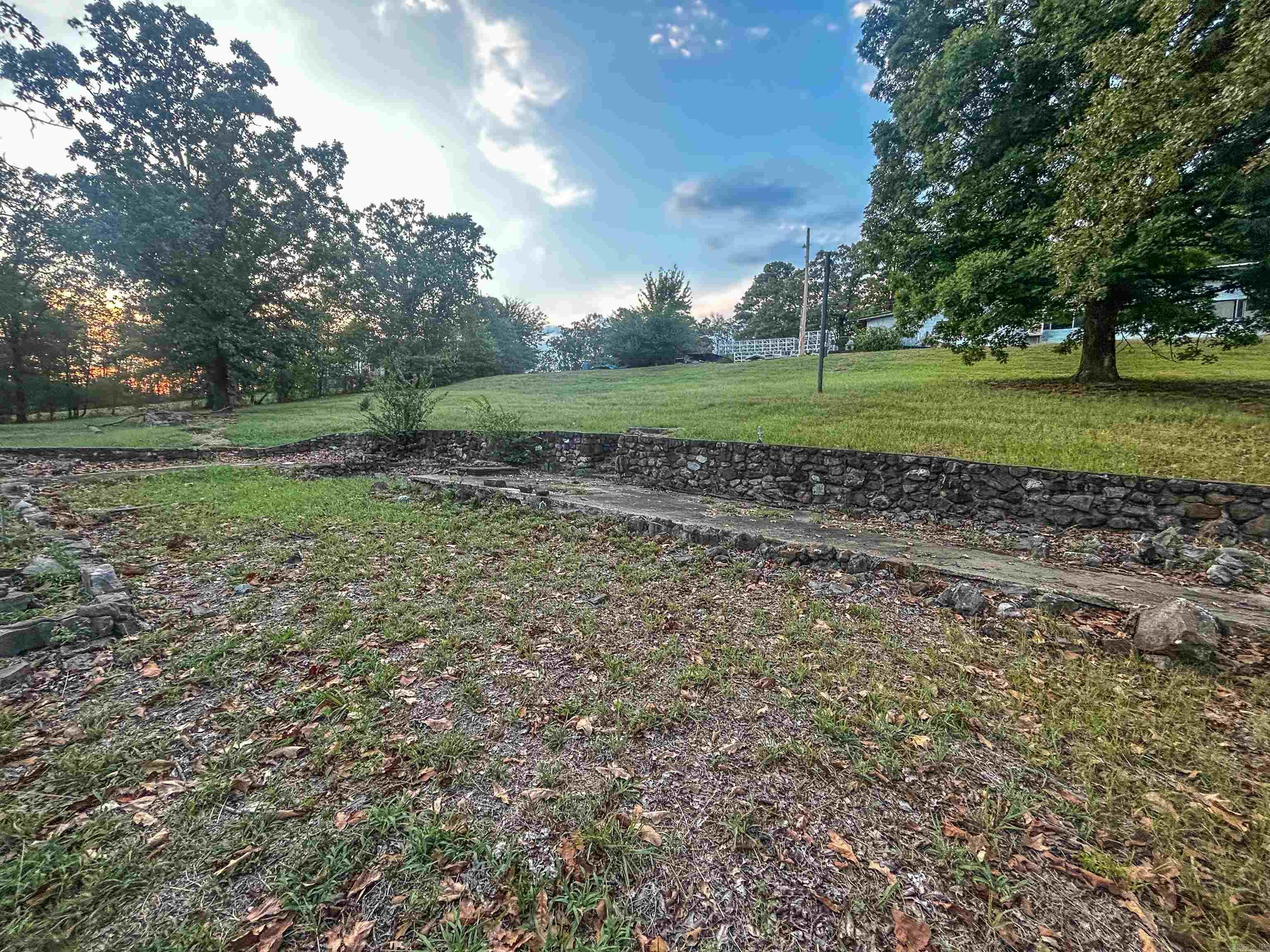105 Ennis Street Property Photo 11
