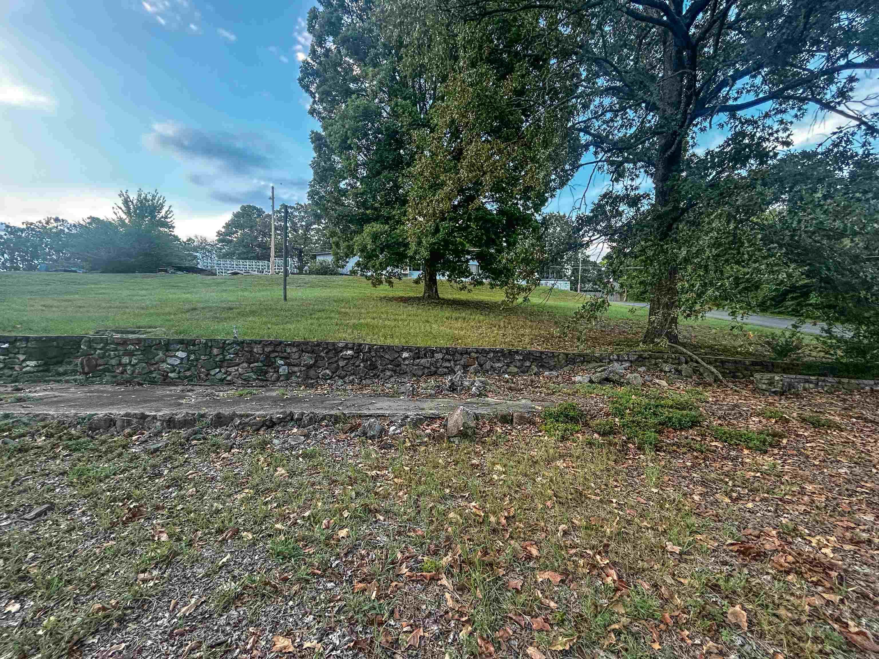 105 Ennis Street Property Photo 12