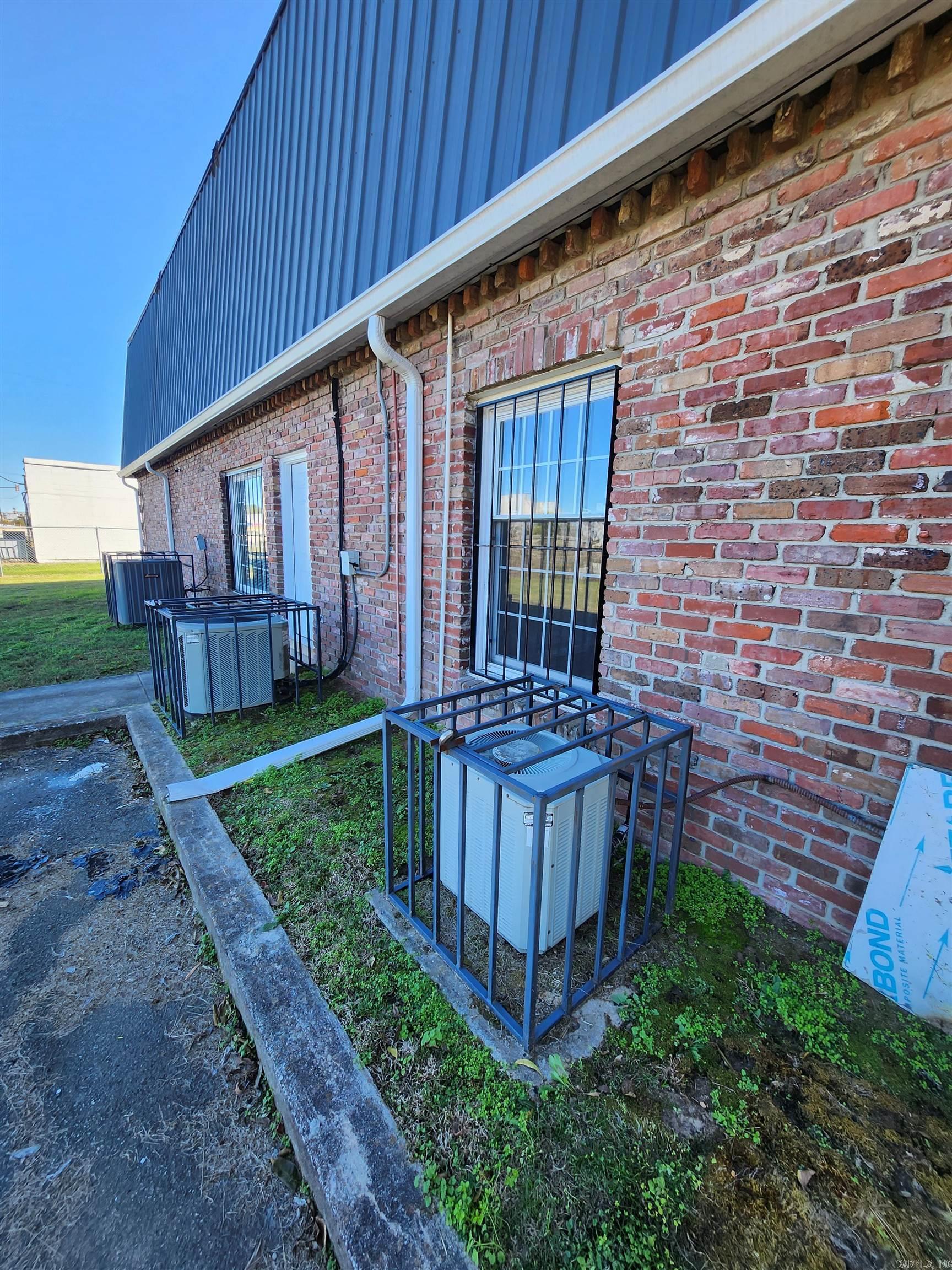 2309 E 6th Avenue Property Photo 50
