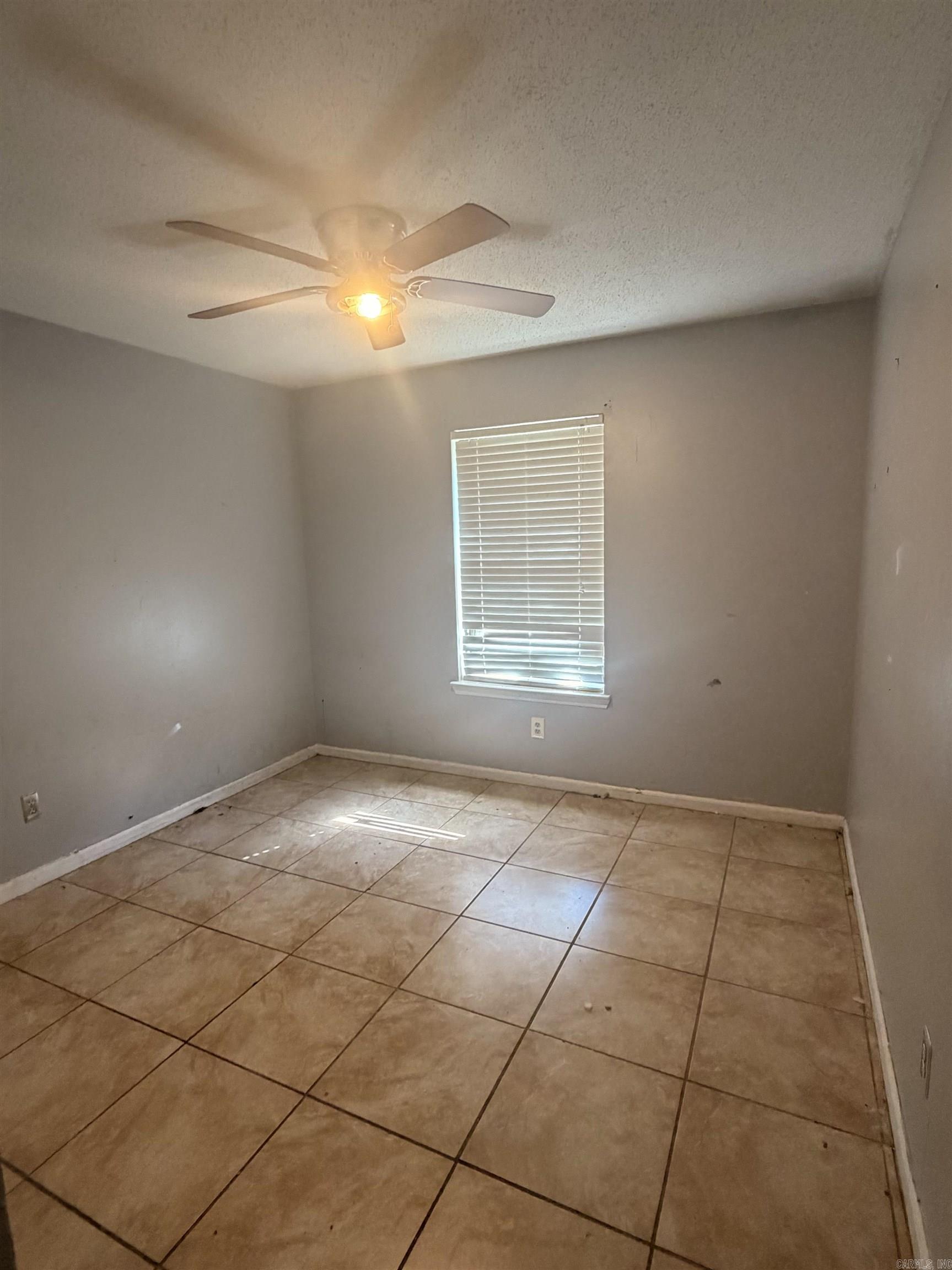 10400 Republic Lane Property Photo 7