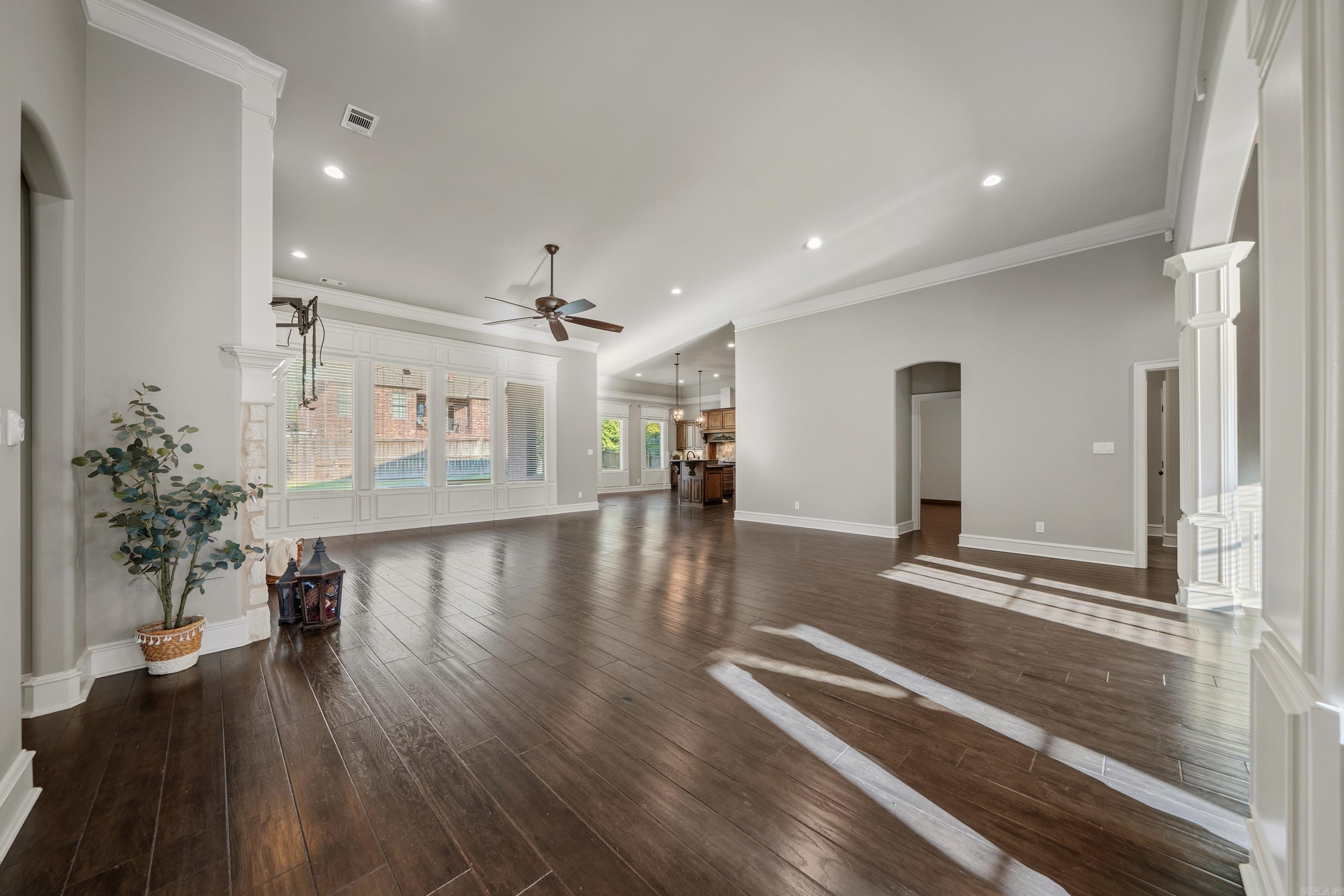 149 Arlington Park Terrace Property Photo 4