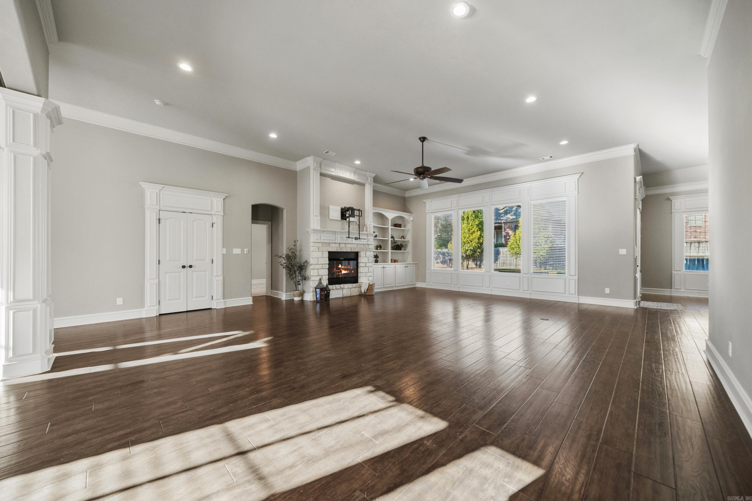 149 Arlington Park Terrace Property Photo 5