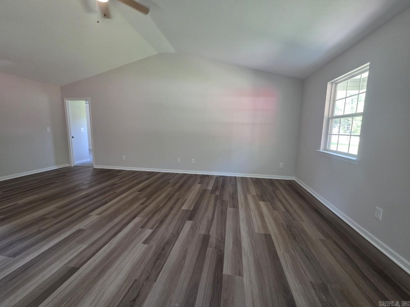 209 Rose Street Property Photo 4
