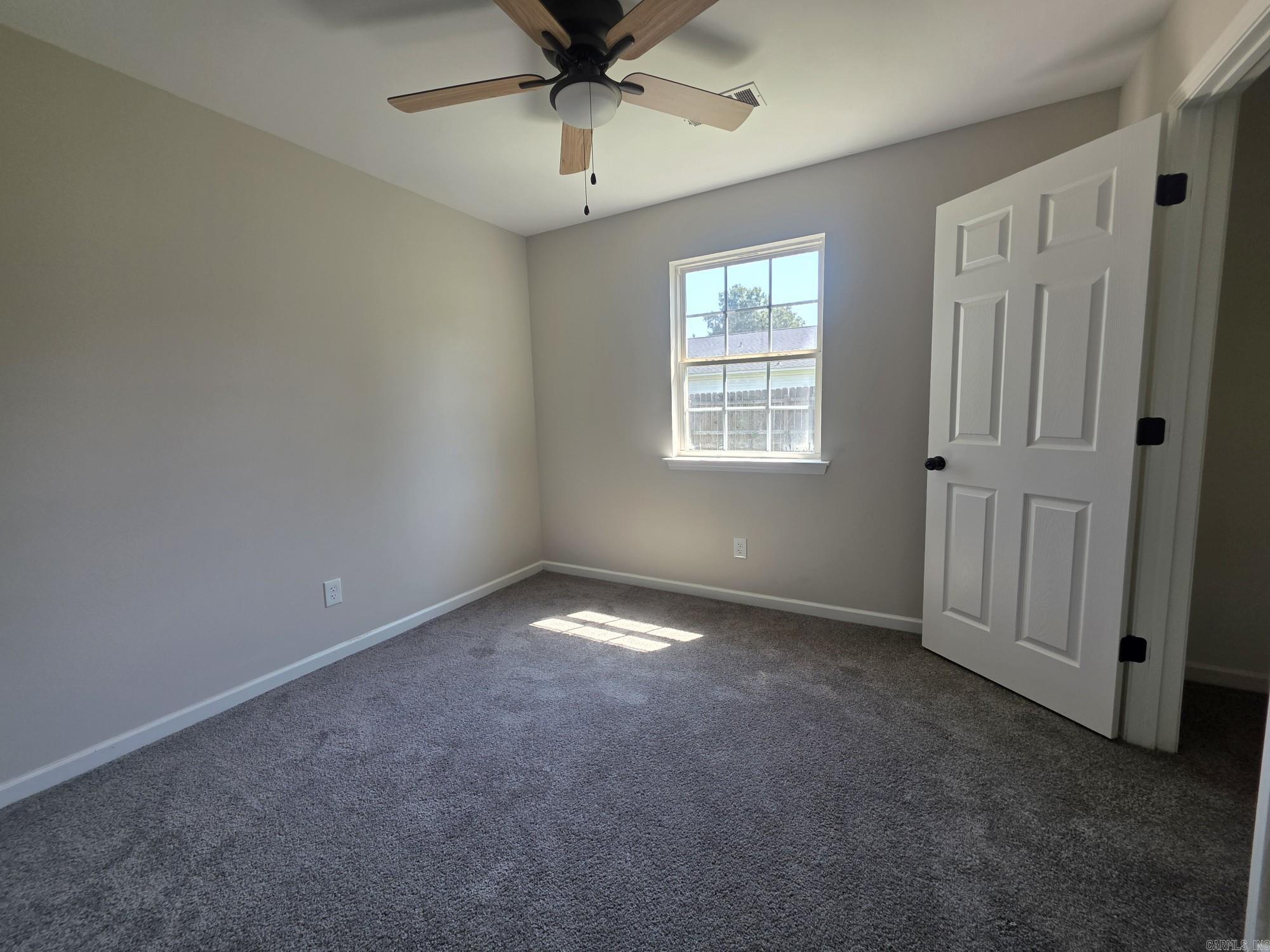 209 Rose Street Property Photo 14