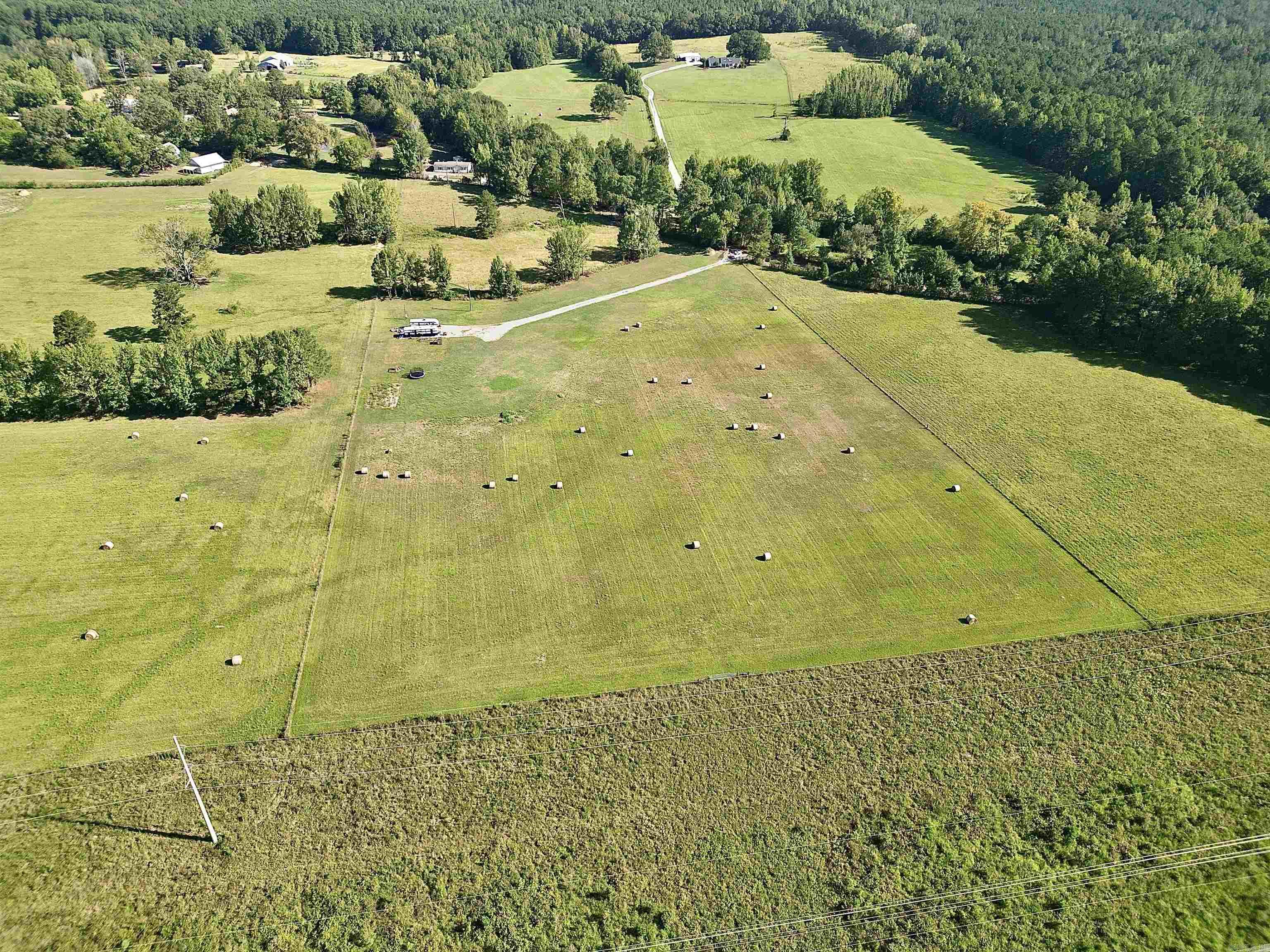 931 Glen Rose Road Property Photo 4