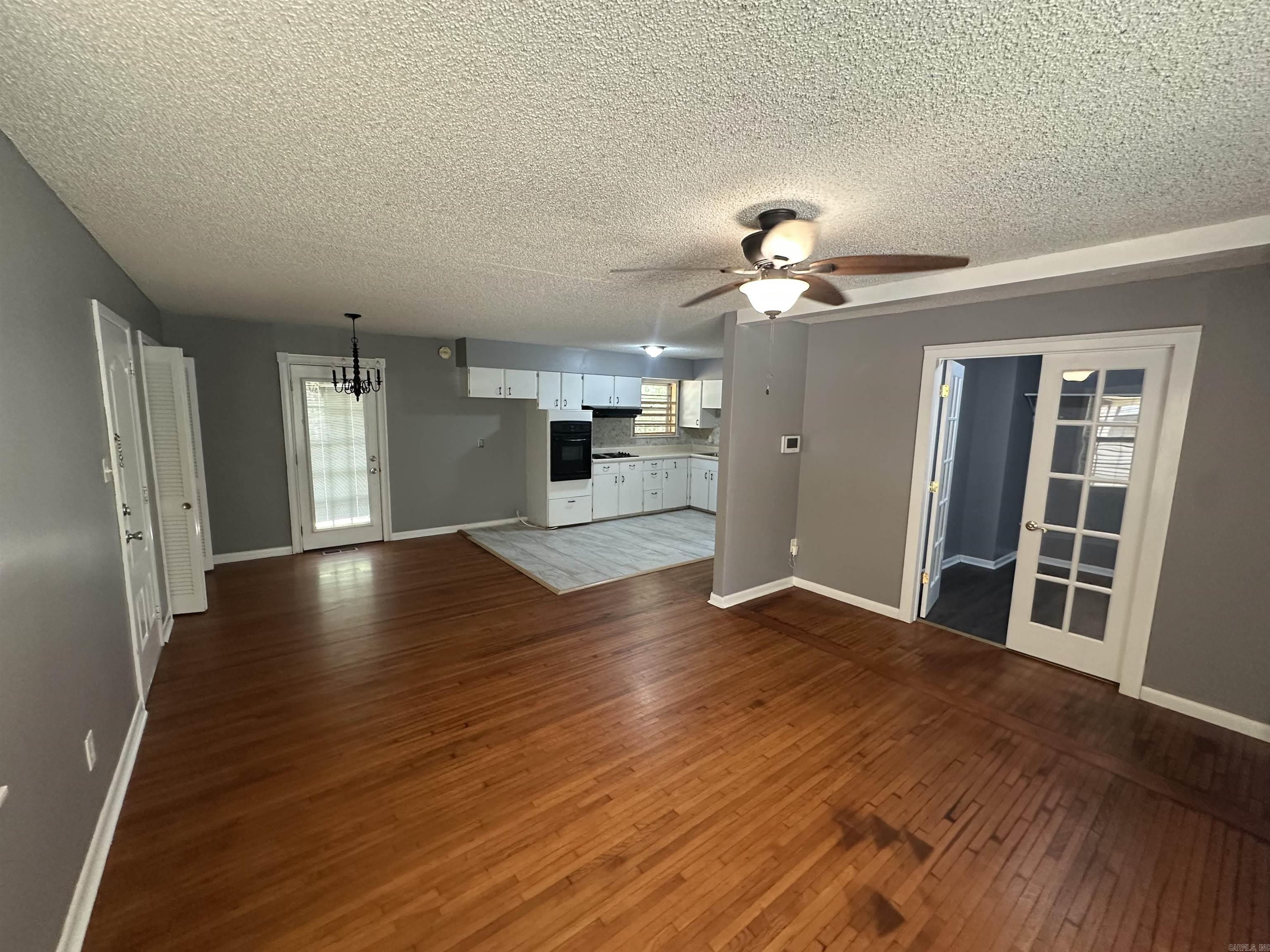 11518 Chipwood Drive Property Photo 3