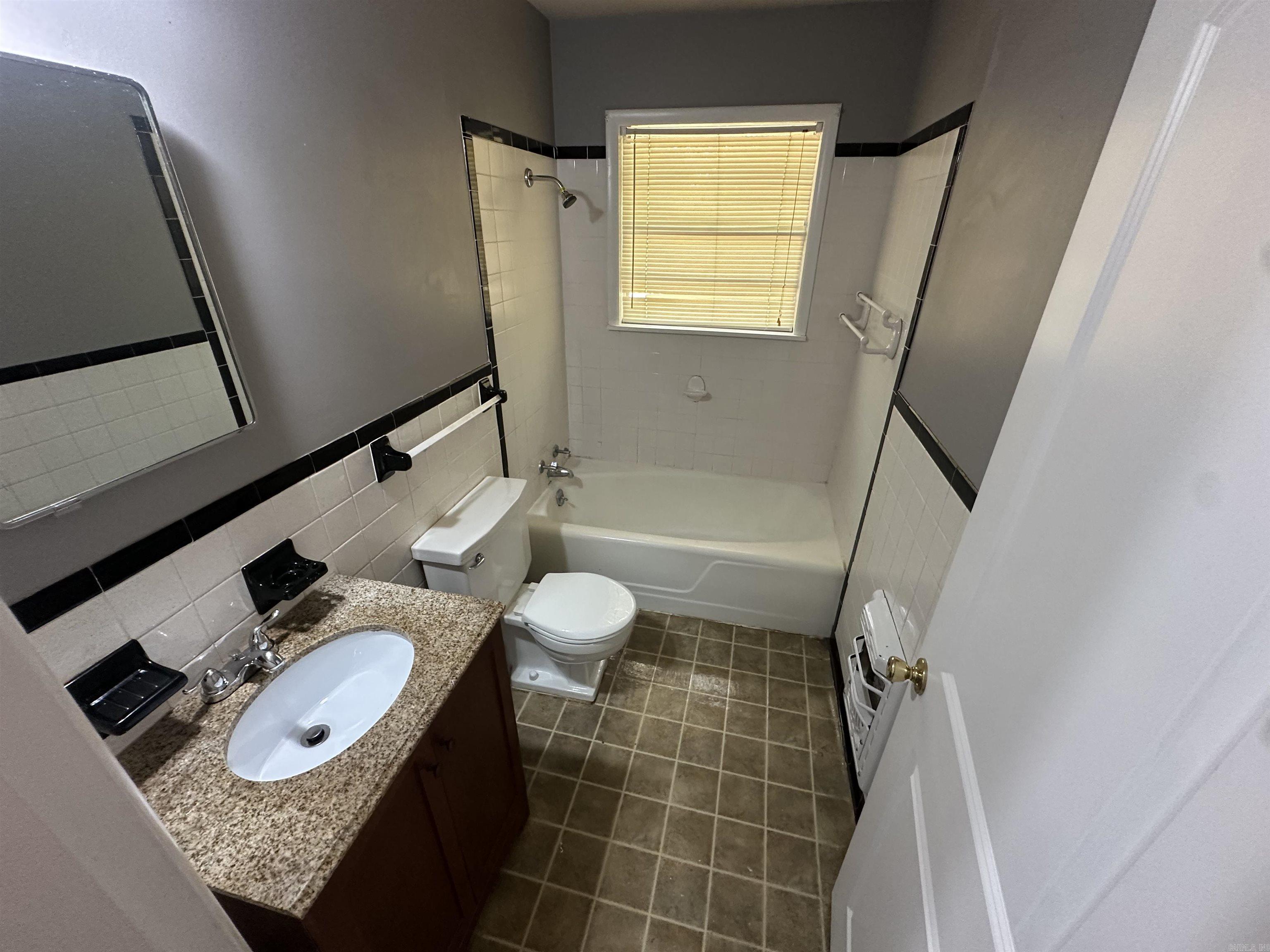 11518 Chipwood Drive Property Photo 8