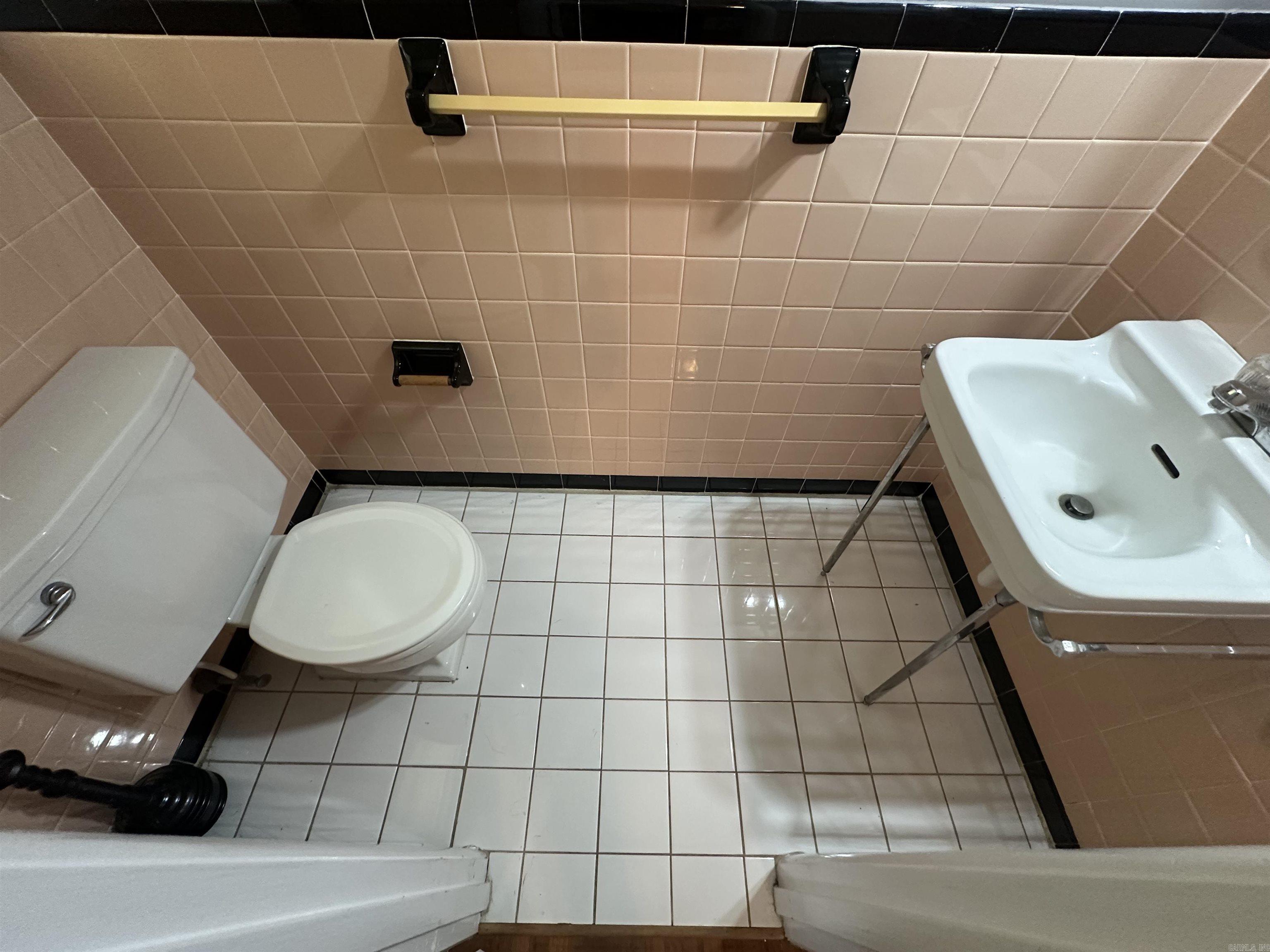 11518 Chipwood Drive Property Photo 11